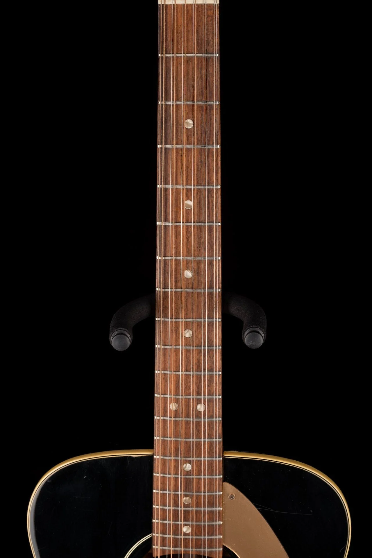 Pre-owned 1968 Fender Villager Acoustic - Rare Black Version - Image 10