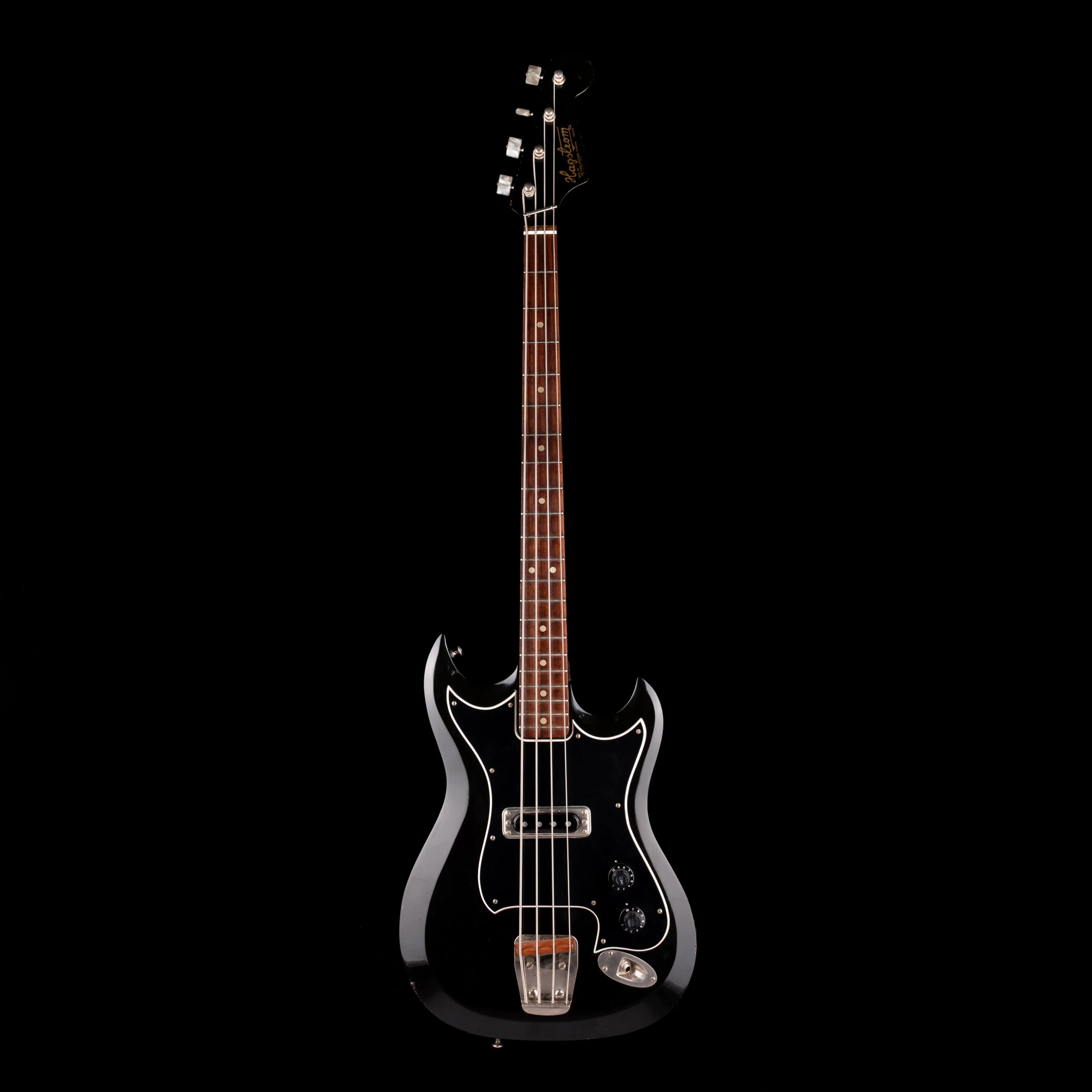 Pre Owned 1968 Hagstrom HB-1 Bass Black With OHSC - Image 2