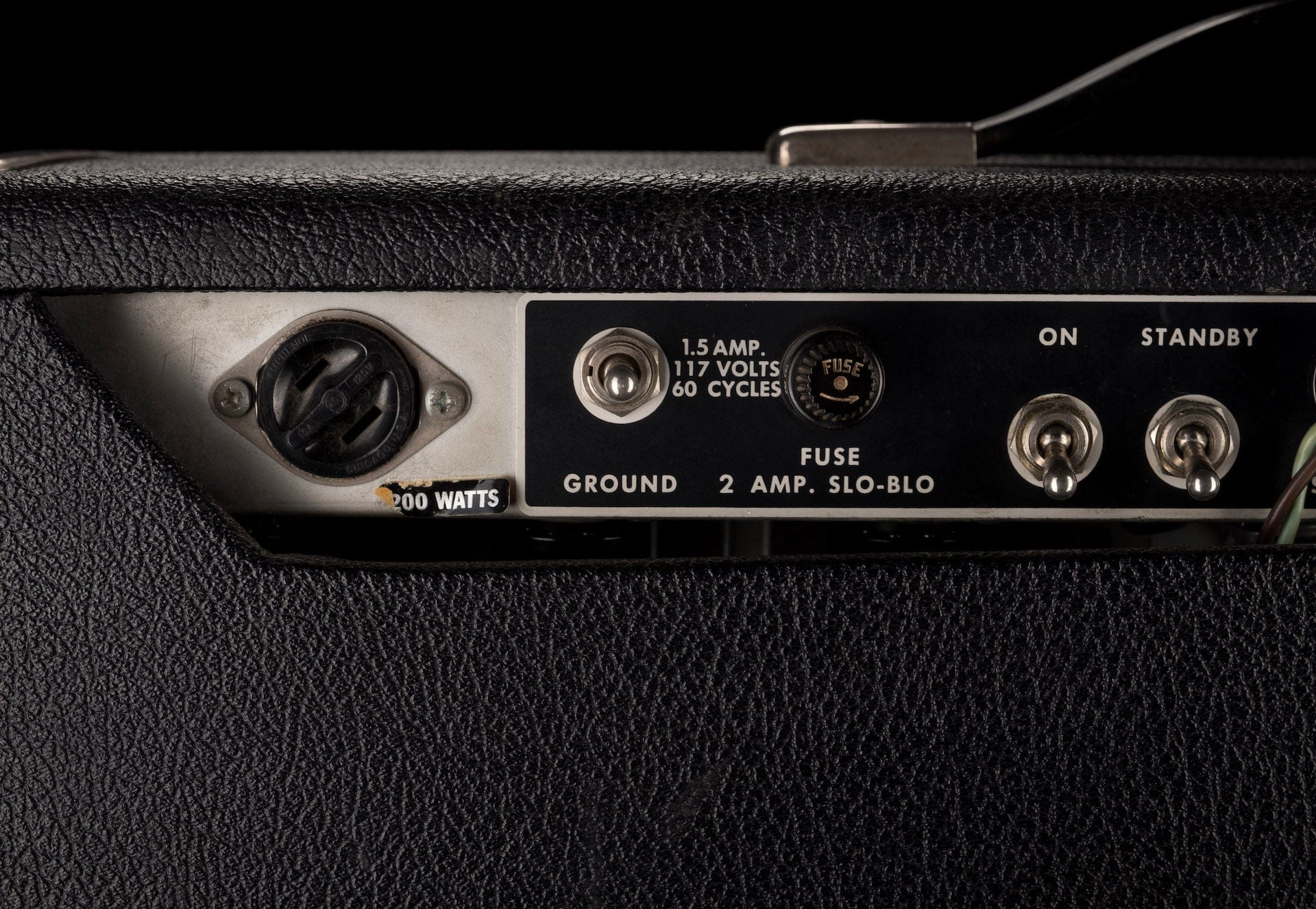 Vintage 1969/70 Fender Silverface Deluxe Reverb Guitar Amp Combo With Footswitch - Image 12