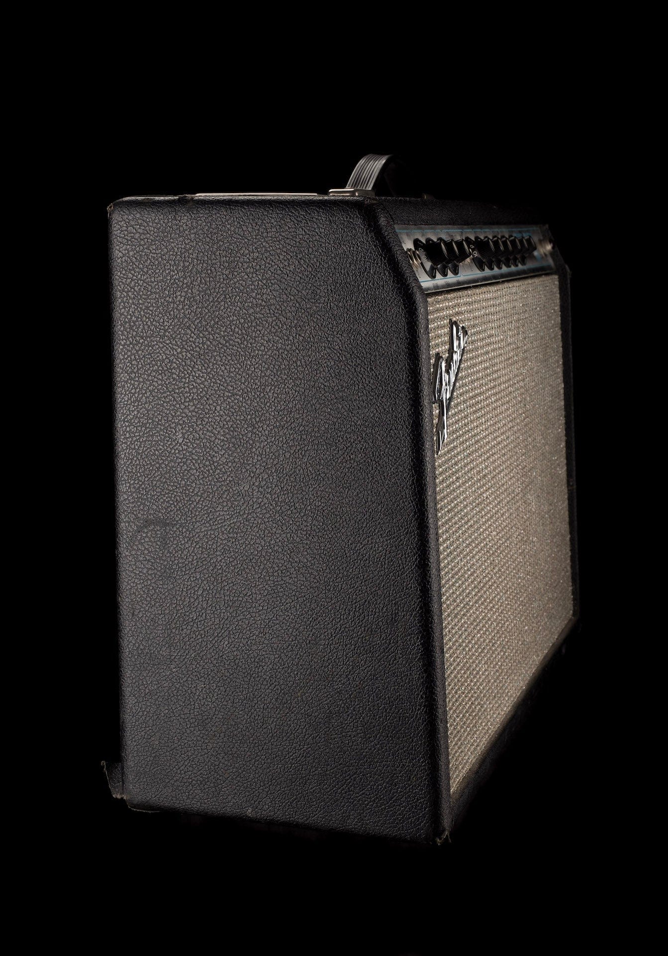 Vintage 1969/70 Fender Silverface Deluxe Reverb Guitar Amp Combo With Footswitch - Image 8