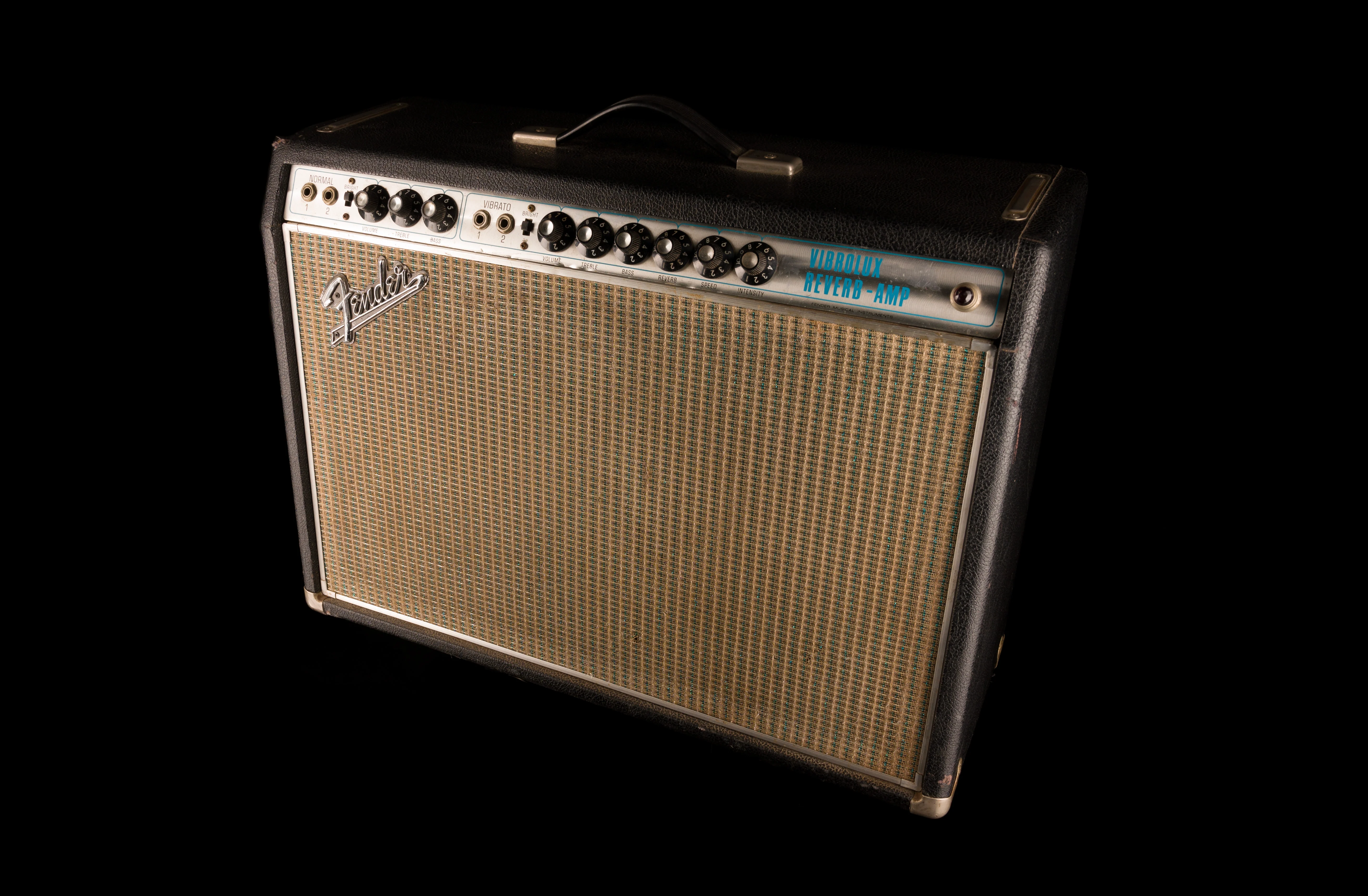 Pre Owned 1969 Fender Vibrolux Reverb “Drip Ring”  2-Channel 40-Watt 2x10" Guitar Amp Combo - Image 2
