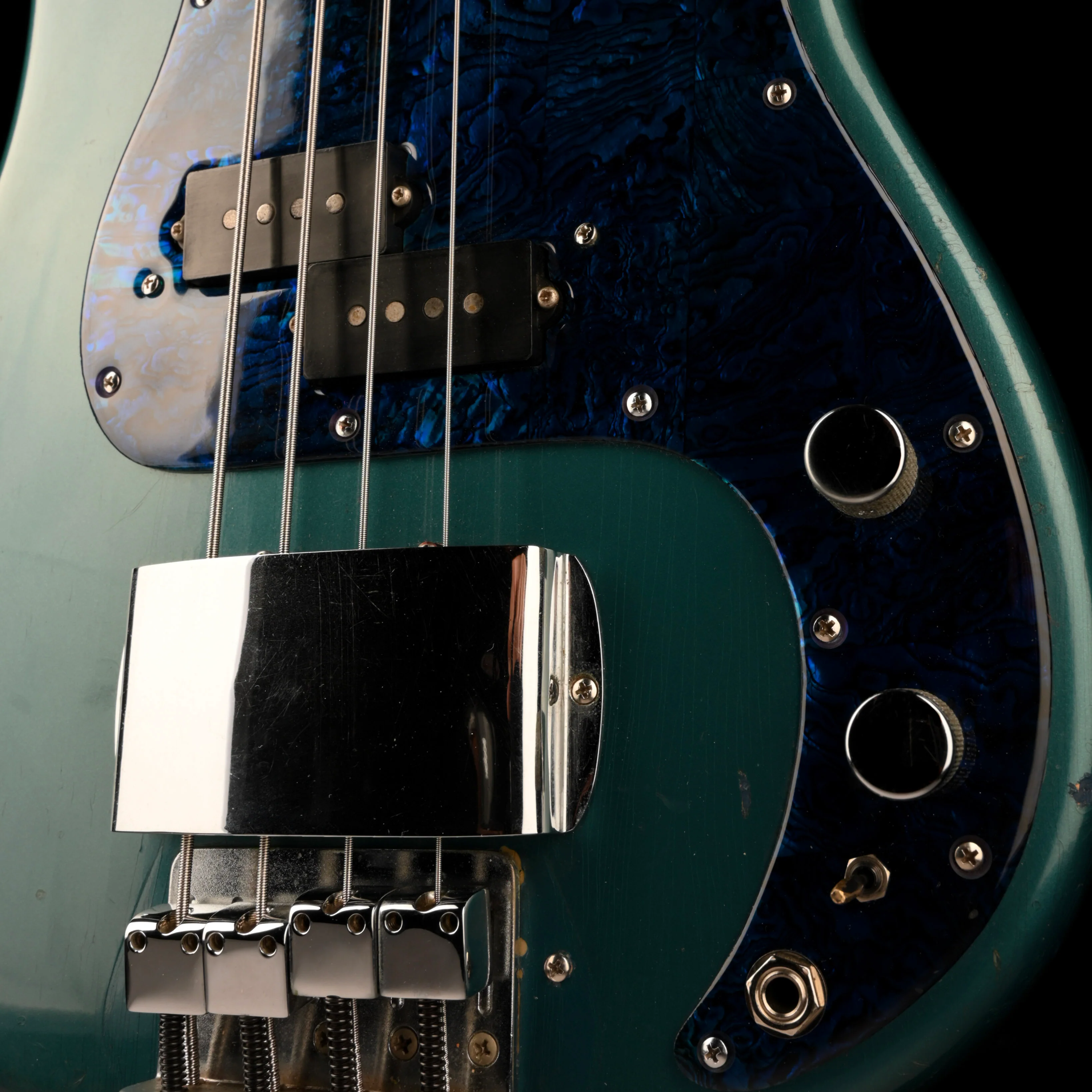 Vintage 1971 Fender Precision Bass Modified Ocean Turquoise with OHSC - Image 5