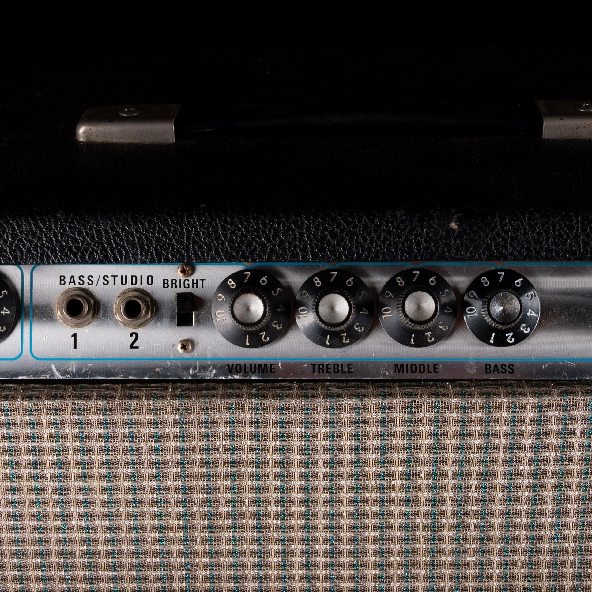 Pre Owned 1970's Fender Bassman Ten 50-watt 4x10" Silverface Guitar Amp Combo - Image 4