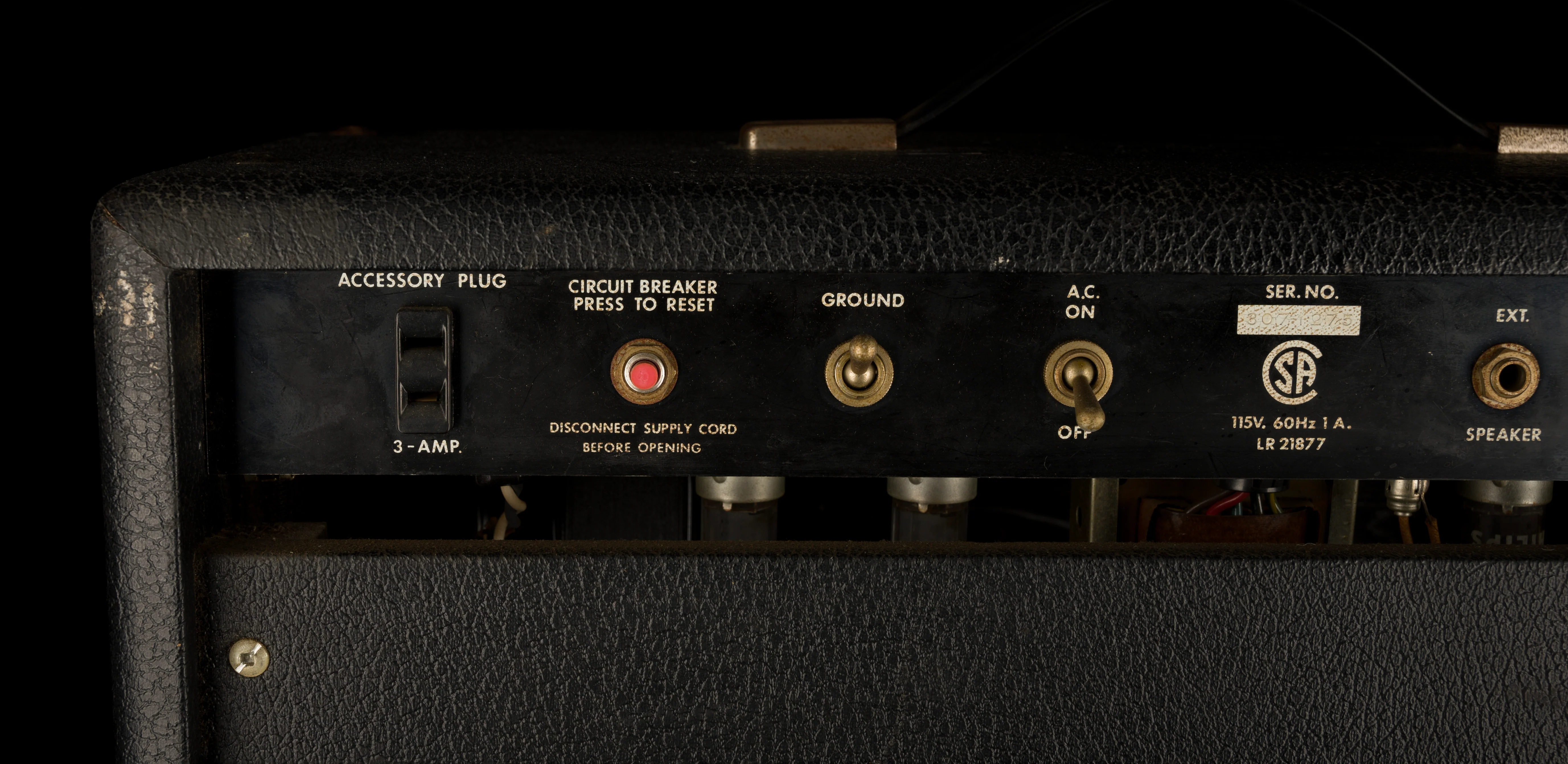 Vintage 1970s Traynor YGM-3 Guitar Mate Reverb Guitar Amp Combo - Image 9