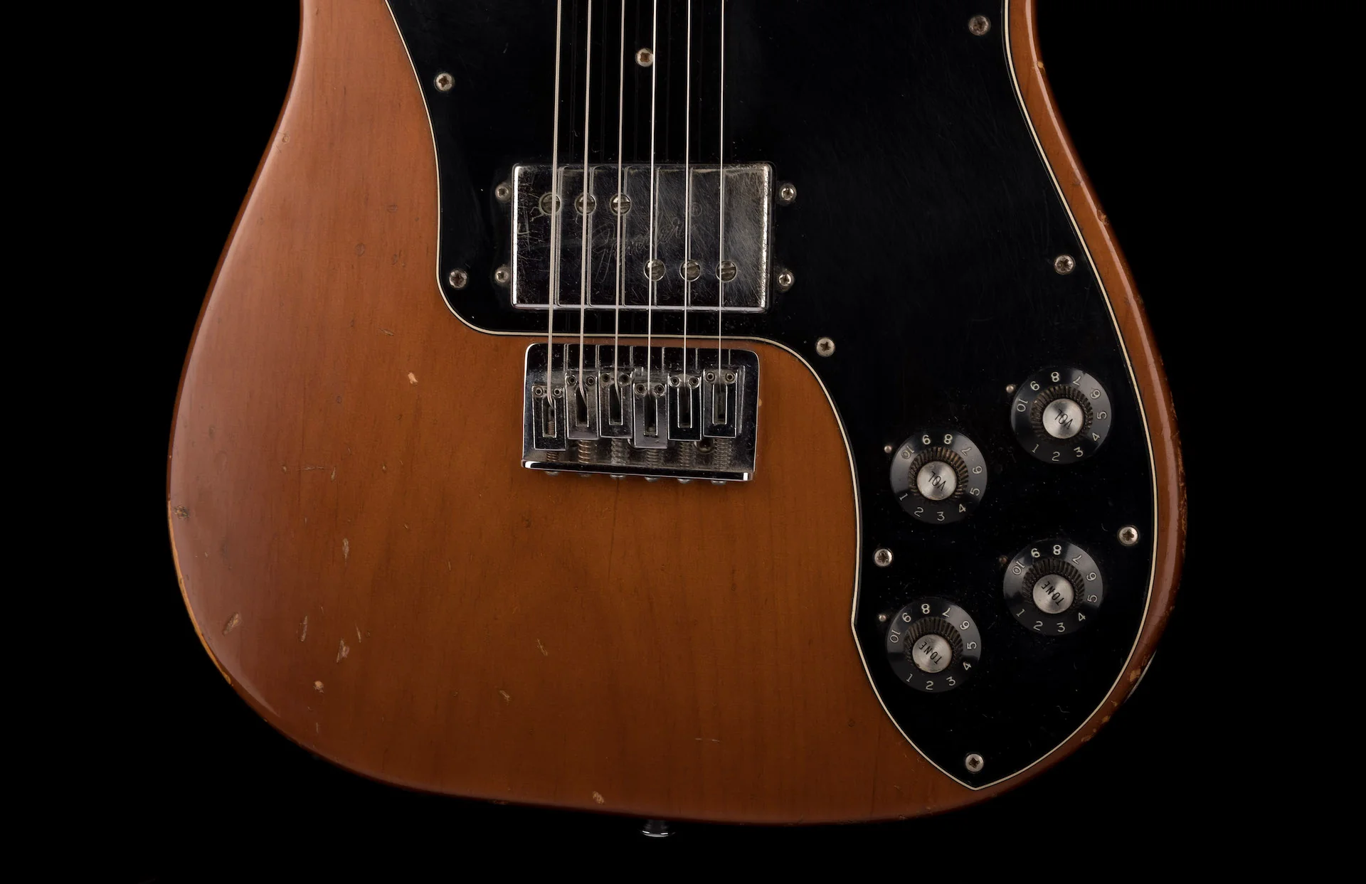 Pre Owned 1973 Telecaster Deluxe Walnut With Gig Bag - Image 5