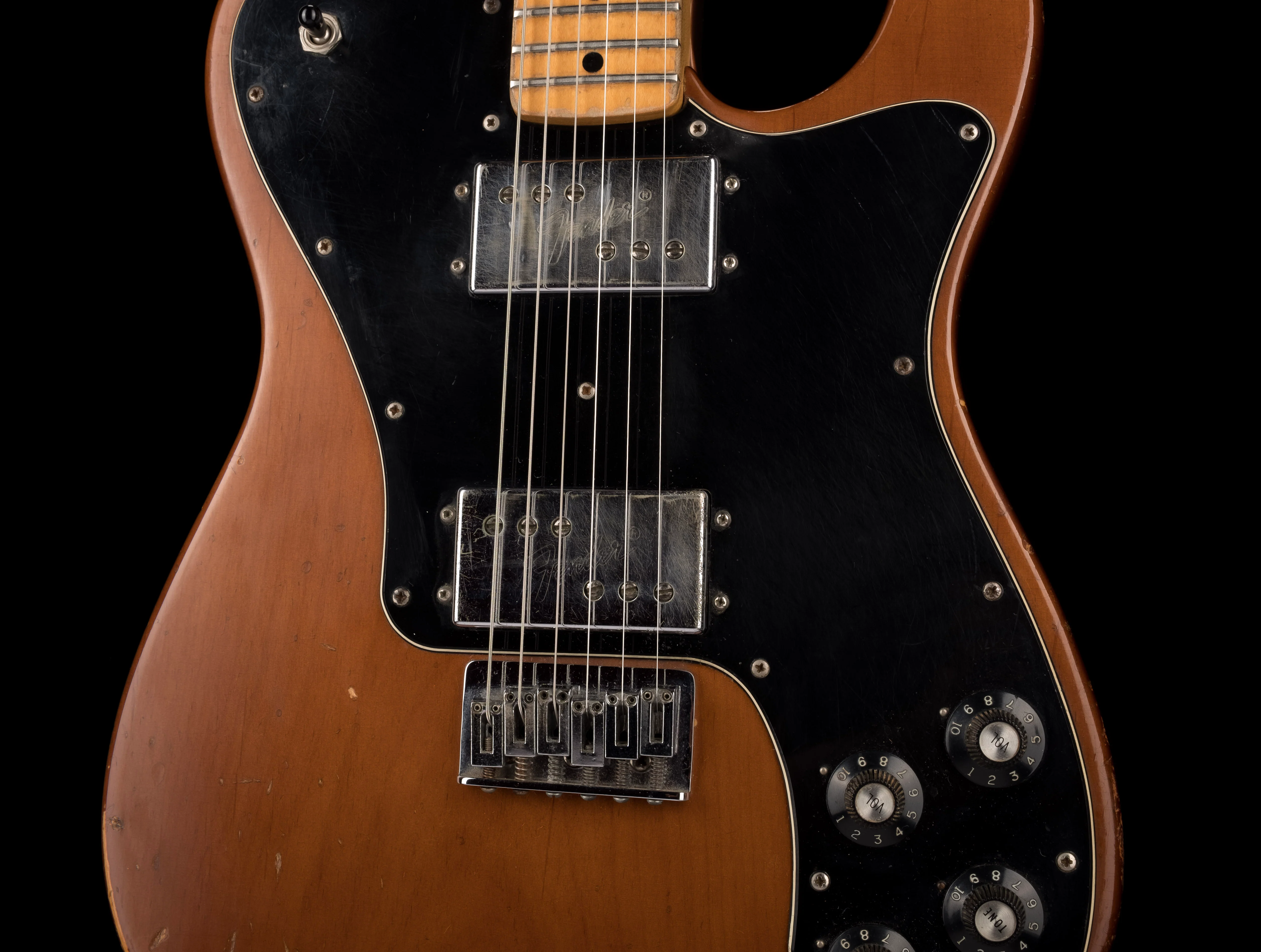 Pre Owned 1973 Telecaster Deluxe Walnut With Gig Bag - Image 6