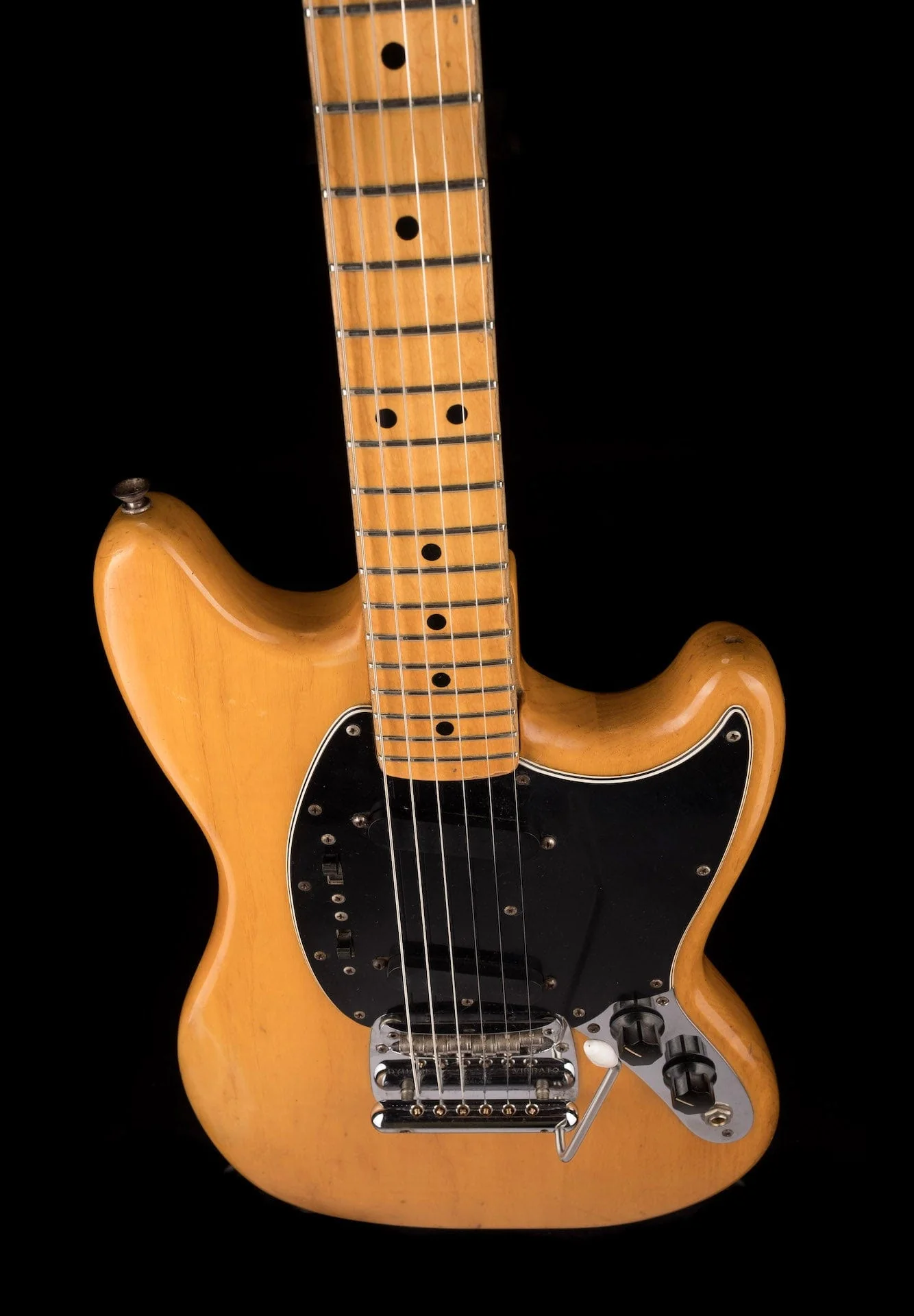Vintage 1976 Fender Mustang Natural With OHSC - Image 4