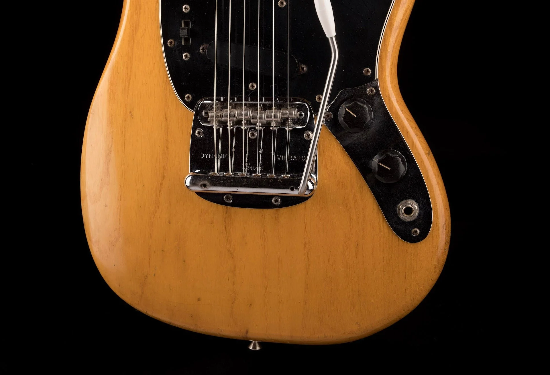 Vintage 1976 Fender Mustang Natural With OHSC - Image 5
