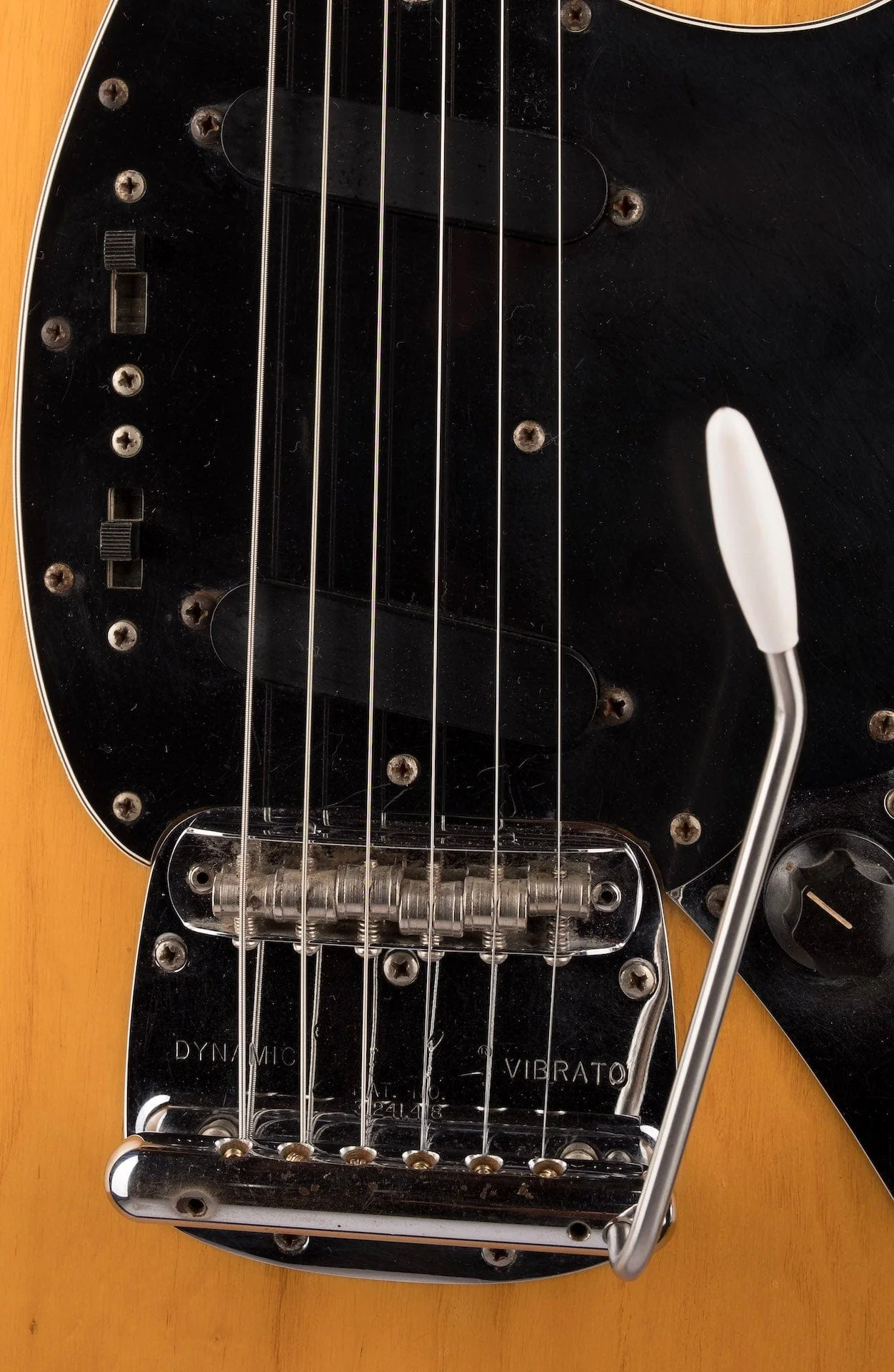 Vintage 1976 Fender Mustang Natural With OHSC - Image 7