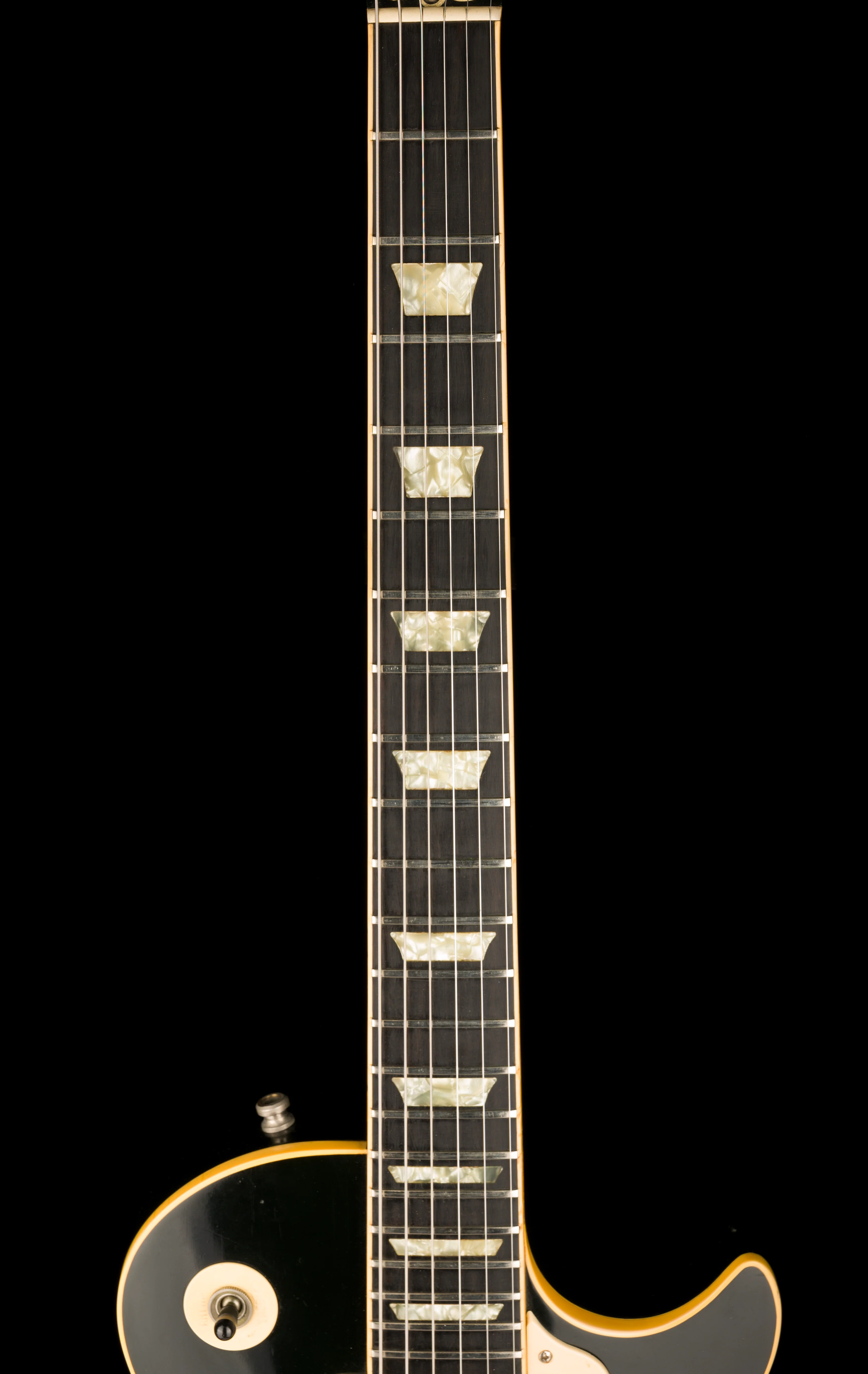Pre Owned 1976 Gibson Les Paul Pro Deluxe Black With OHSC - Image 11