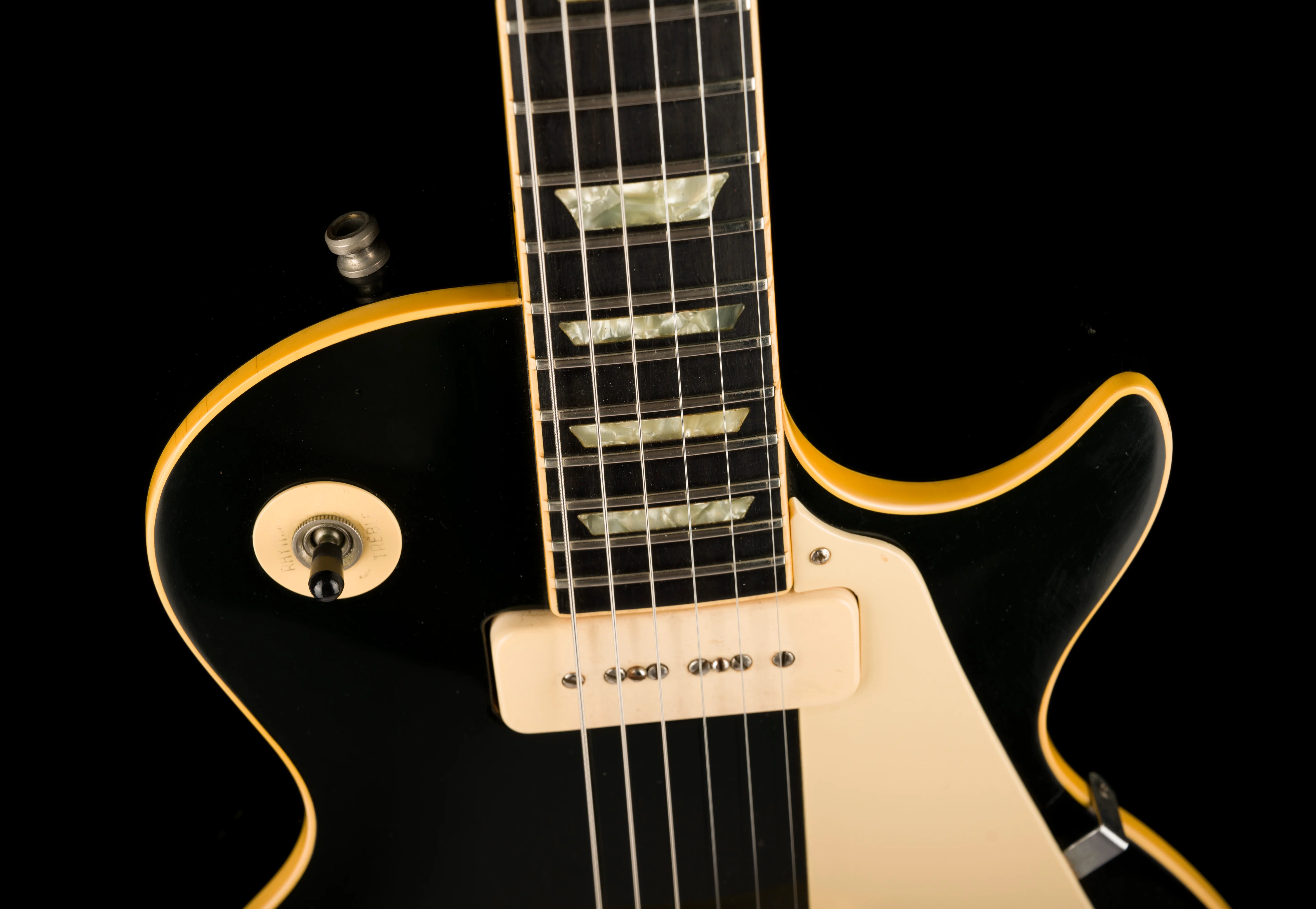 Pre Owned 1976 Gibson Les Paul Pro Deluxe Black With OHSC - Image 3