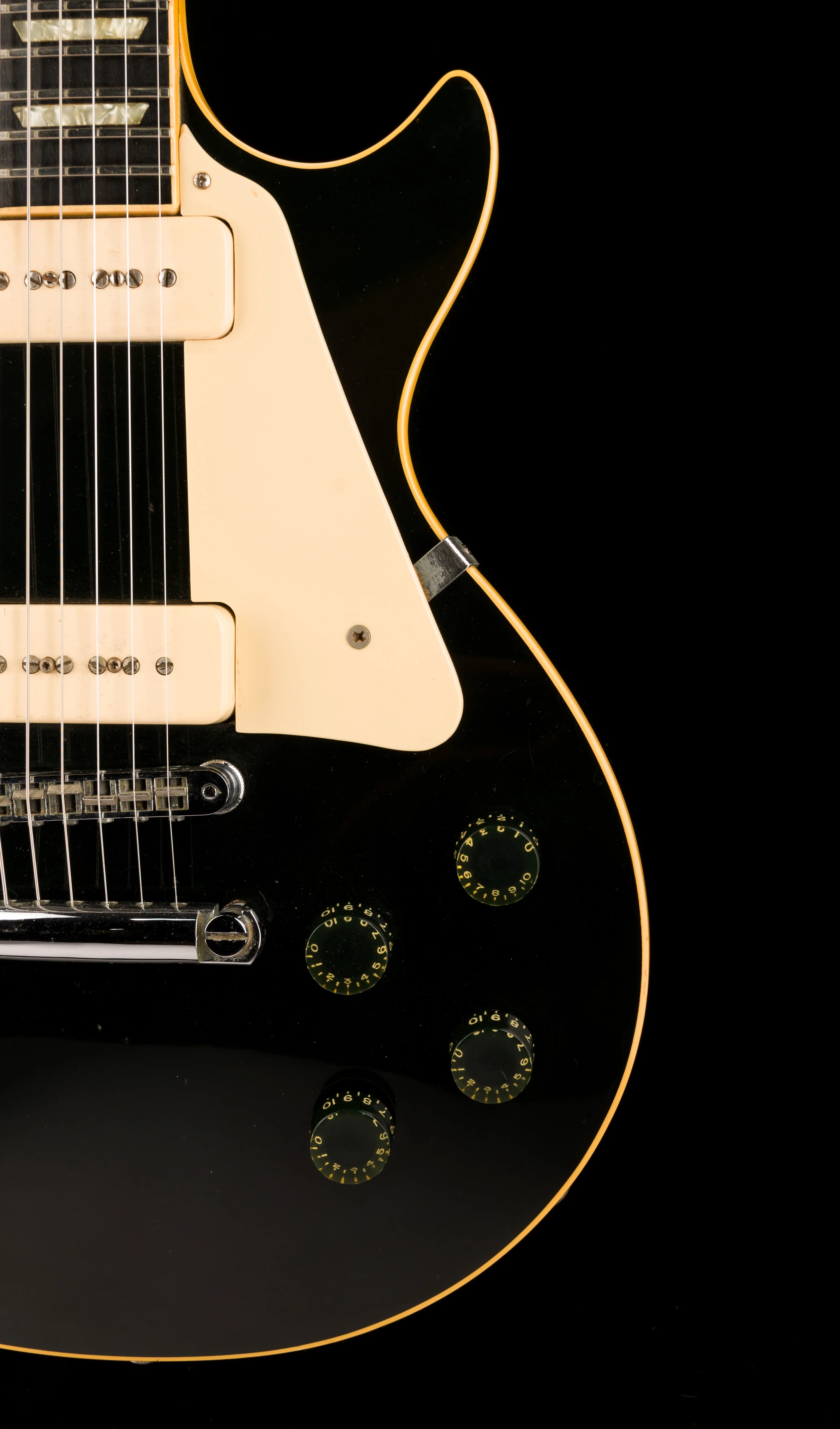 Pre Owned 1976 Gibson Les Paul Pro Deluxe Black With OHSC - Image 9