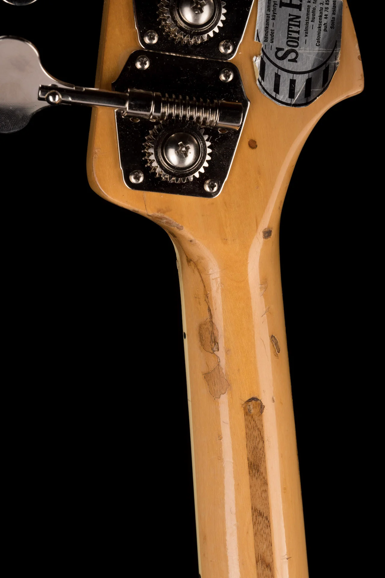 Pre Owned 1978 Fender Left-Handed Jazz Bass Sunburst Maple fretboard With OHSC - Image 18