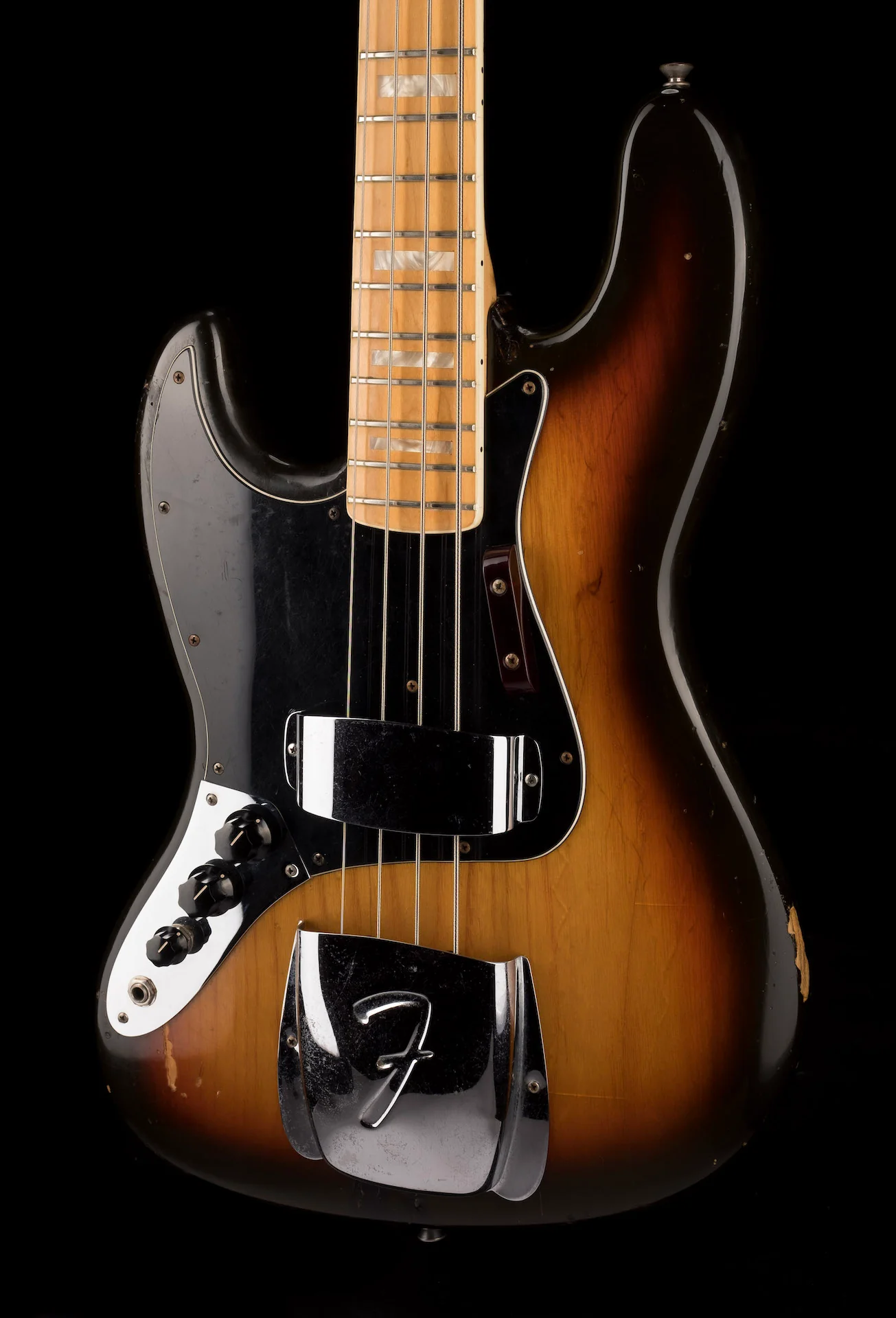Pre Owned 1978 Fender Left-Handed Jazz Bass Sunburst Maple fretboard With OHSC - Image 8