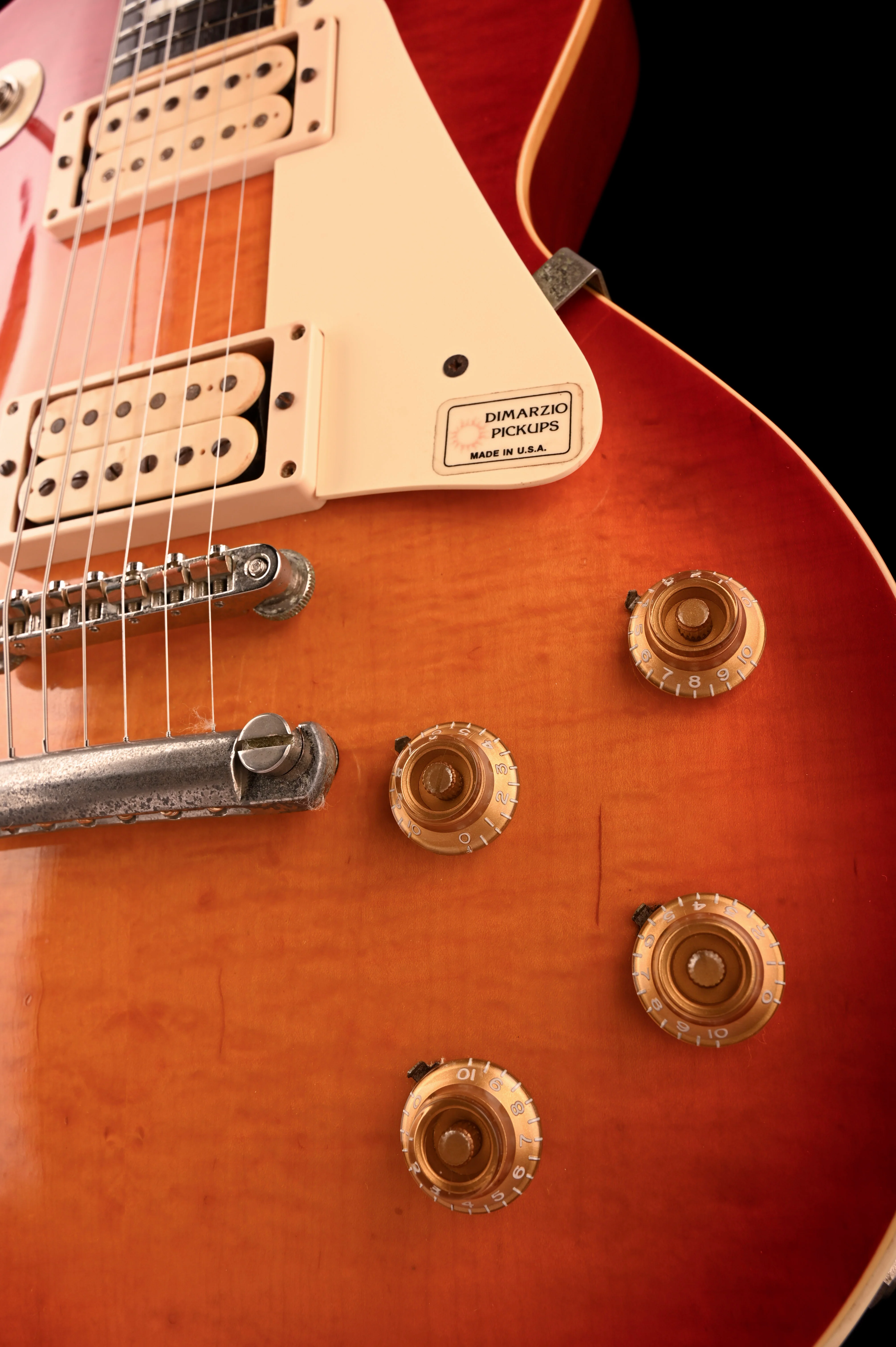 Vintage 1980 Tokai Reborn Old LP-style LS-120 Guitar Cherry Sunburst With OHSC - Image 8