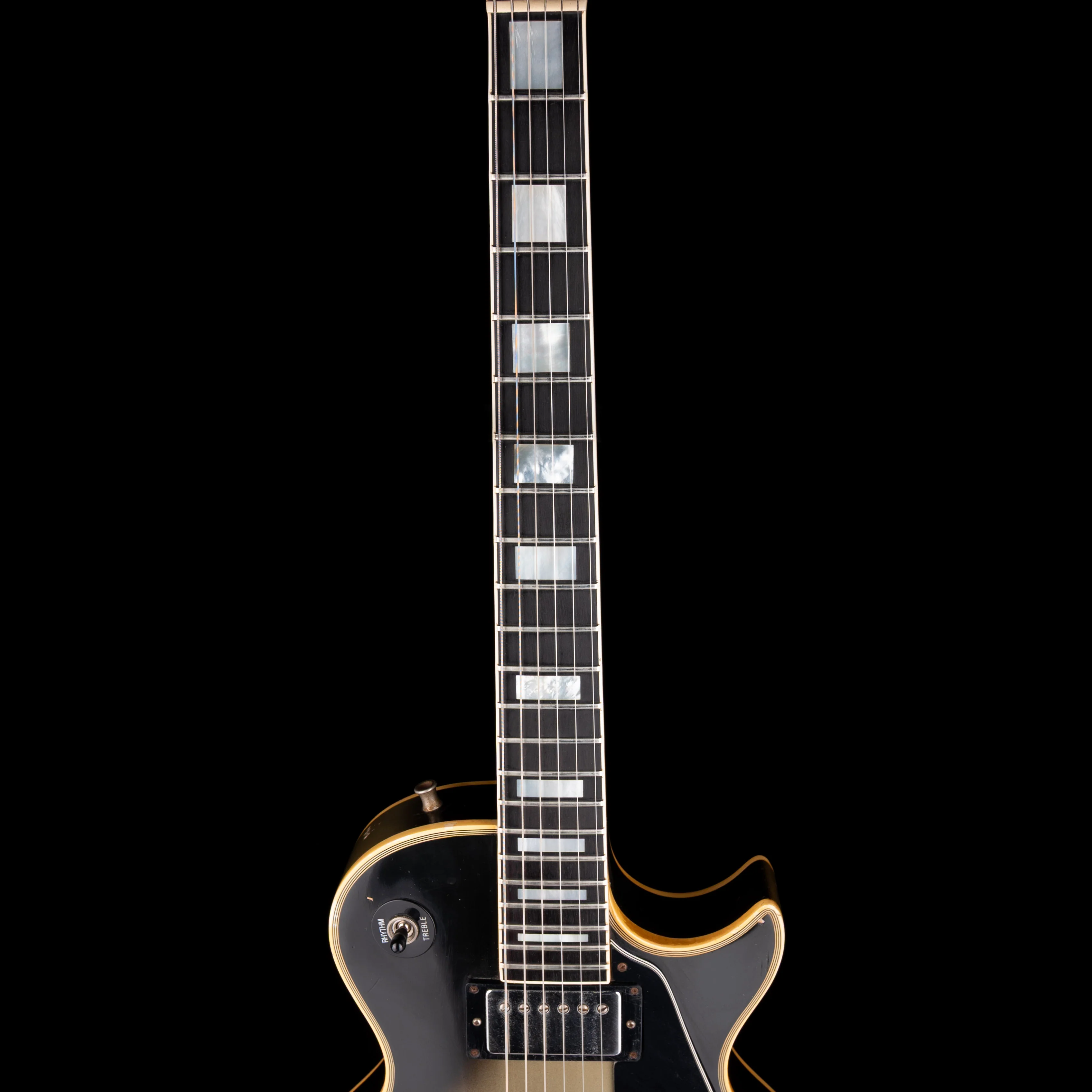 Pre Owned 1981 Gibson Les Paul Custom Silverburst With OHSC - Image 8