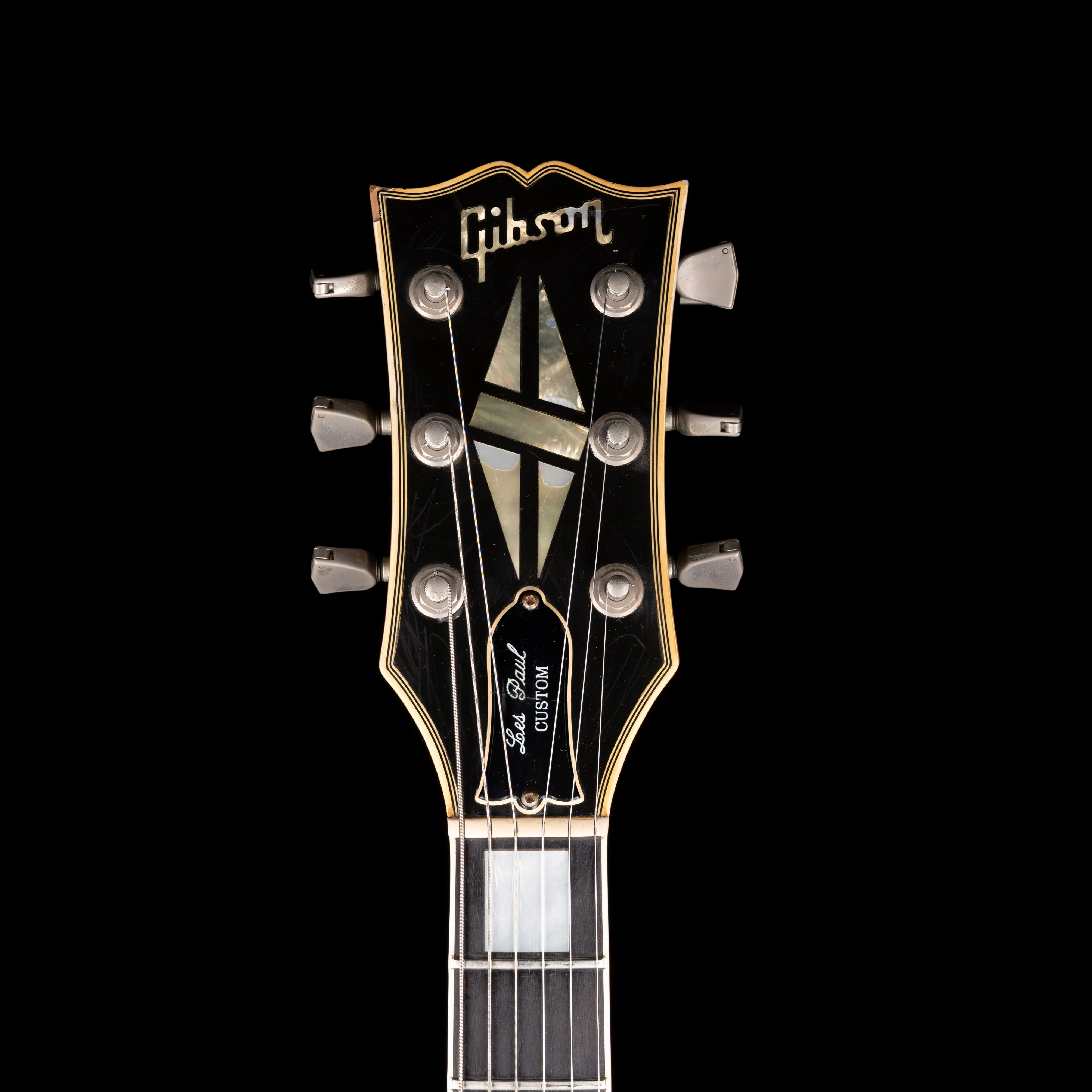 Pre Owned 1981 Gibson Les Paul Custom Silverburst With OHSC - Image 9