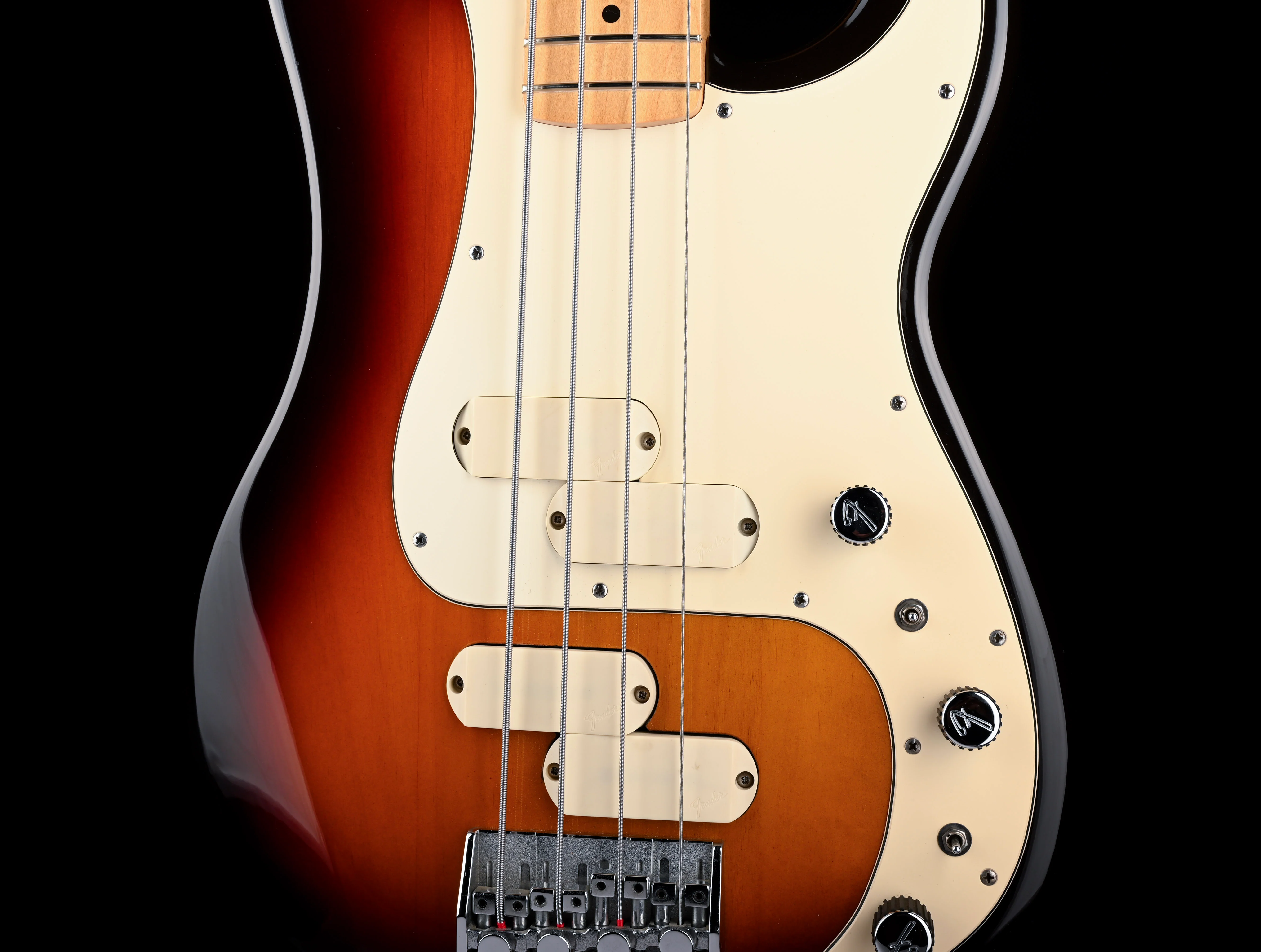 Vintage 1983 Fender Elite Precision Bass 3-Tone Sunburst with Case - Image 6