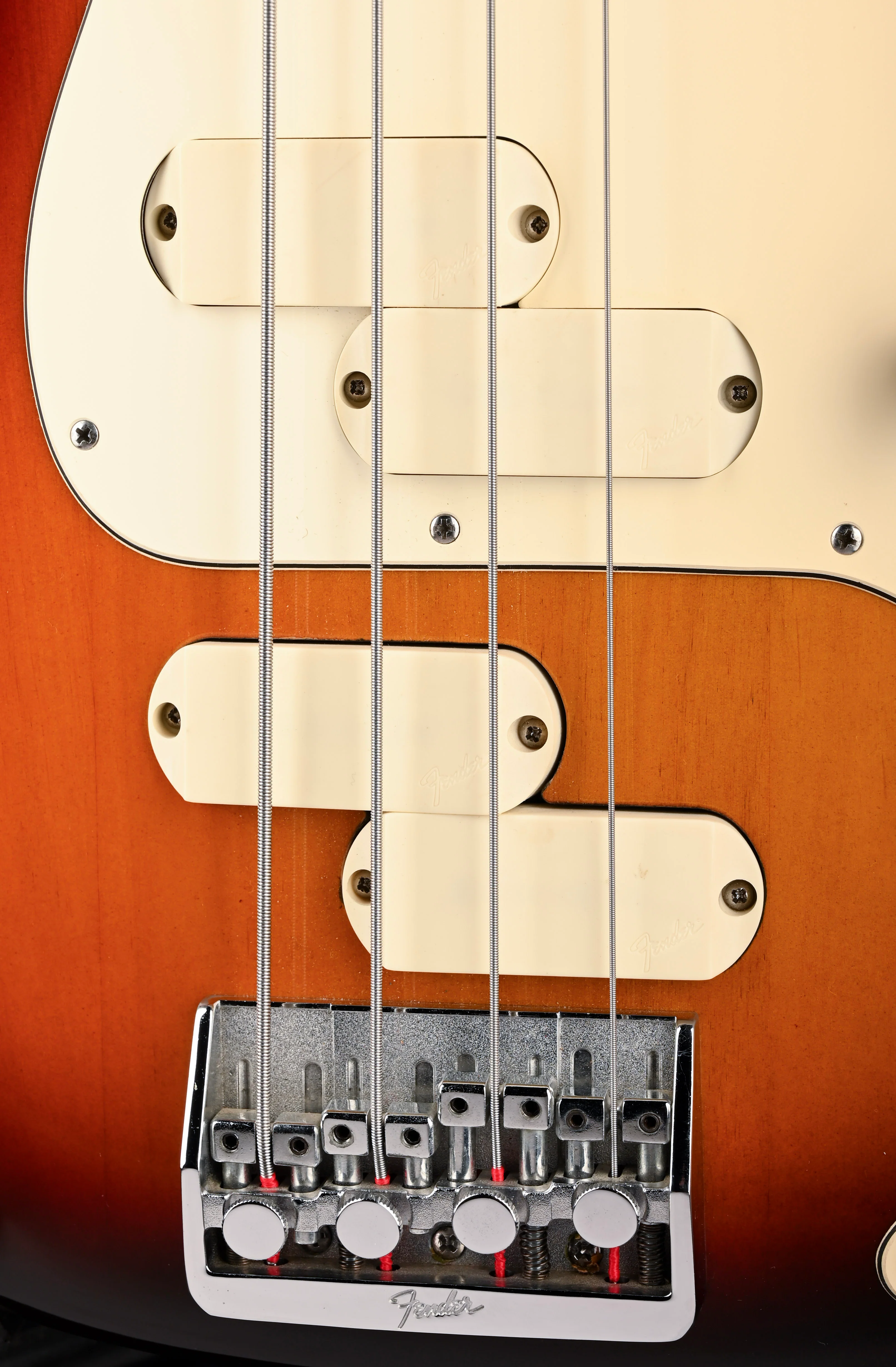 Vintage 1983 Fender Elite Precision Bass 3-Tone Sunburst with Case - Image 7