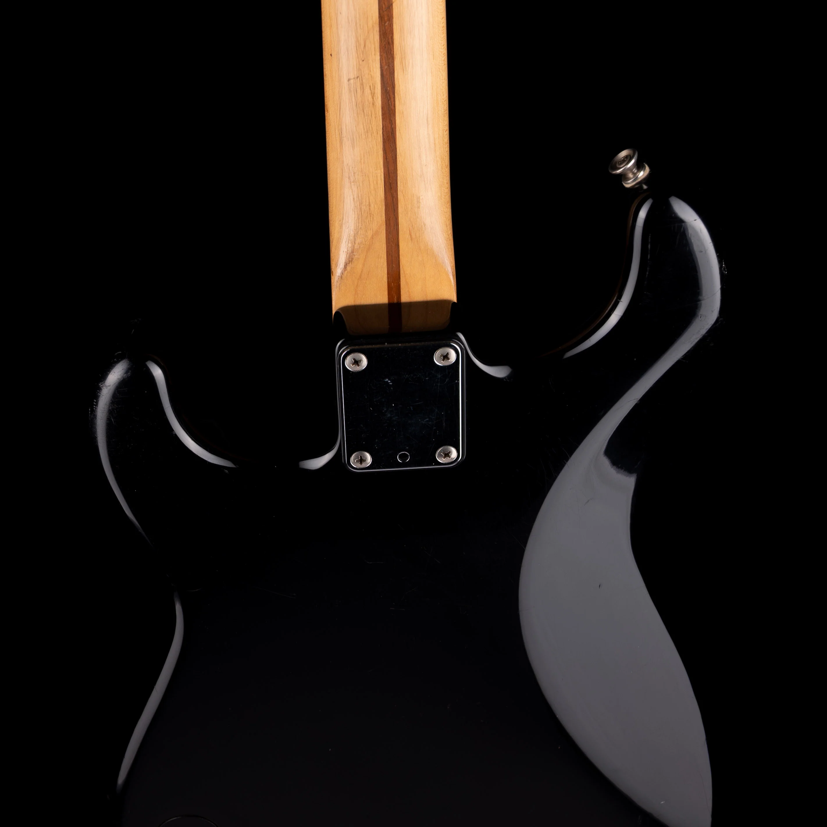 Pre Owned 1986 Fender Made In Japan Contemporary Stratocaster HSS Black With HSC - Image 10