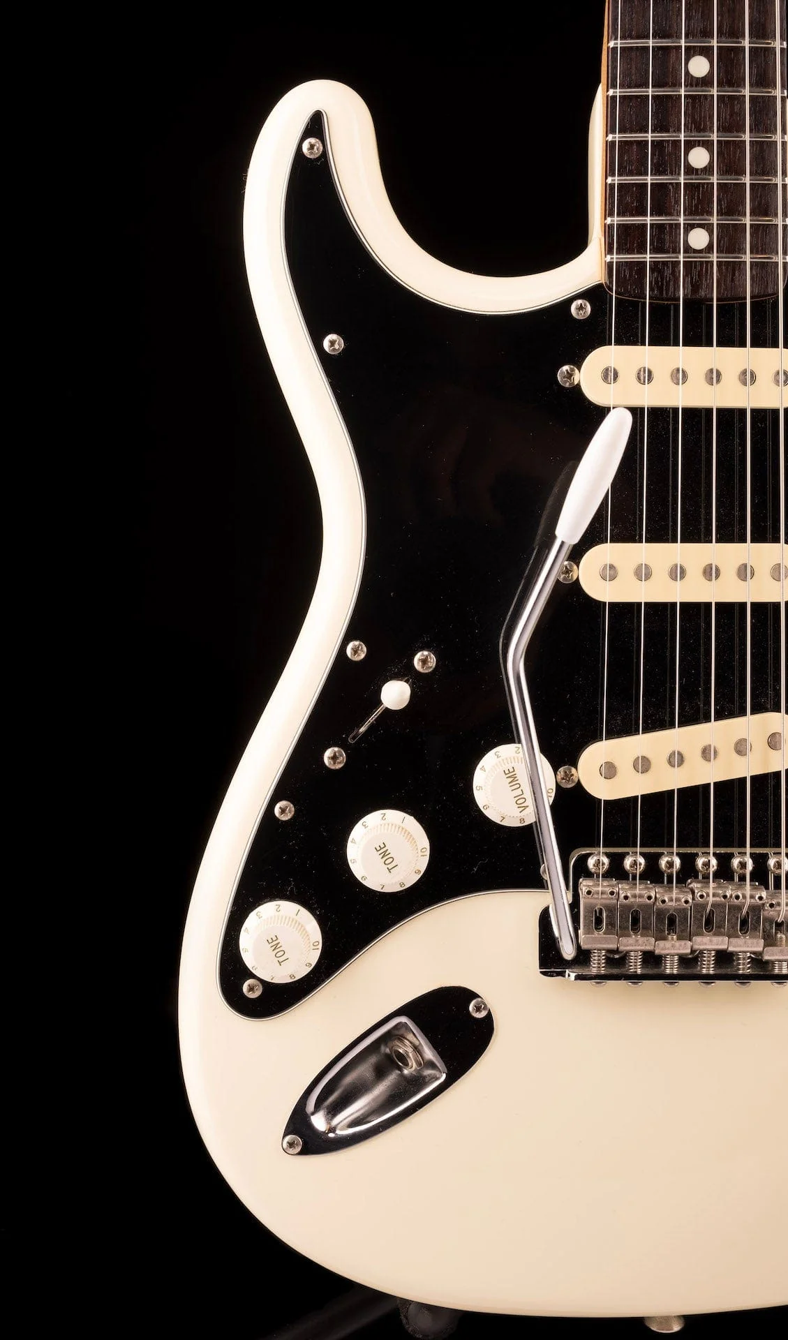 Pre-Owned 1988 Fender Made In Japan Stratocaster Left-Handed Olympic White Electric Guitar With Bag - Image 7