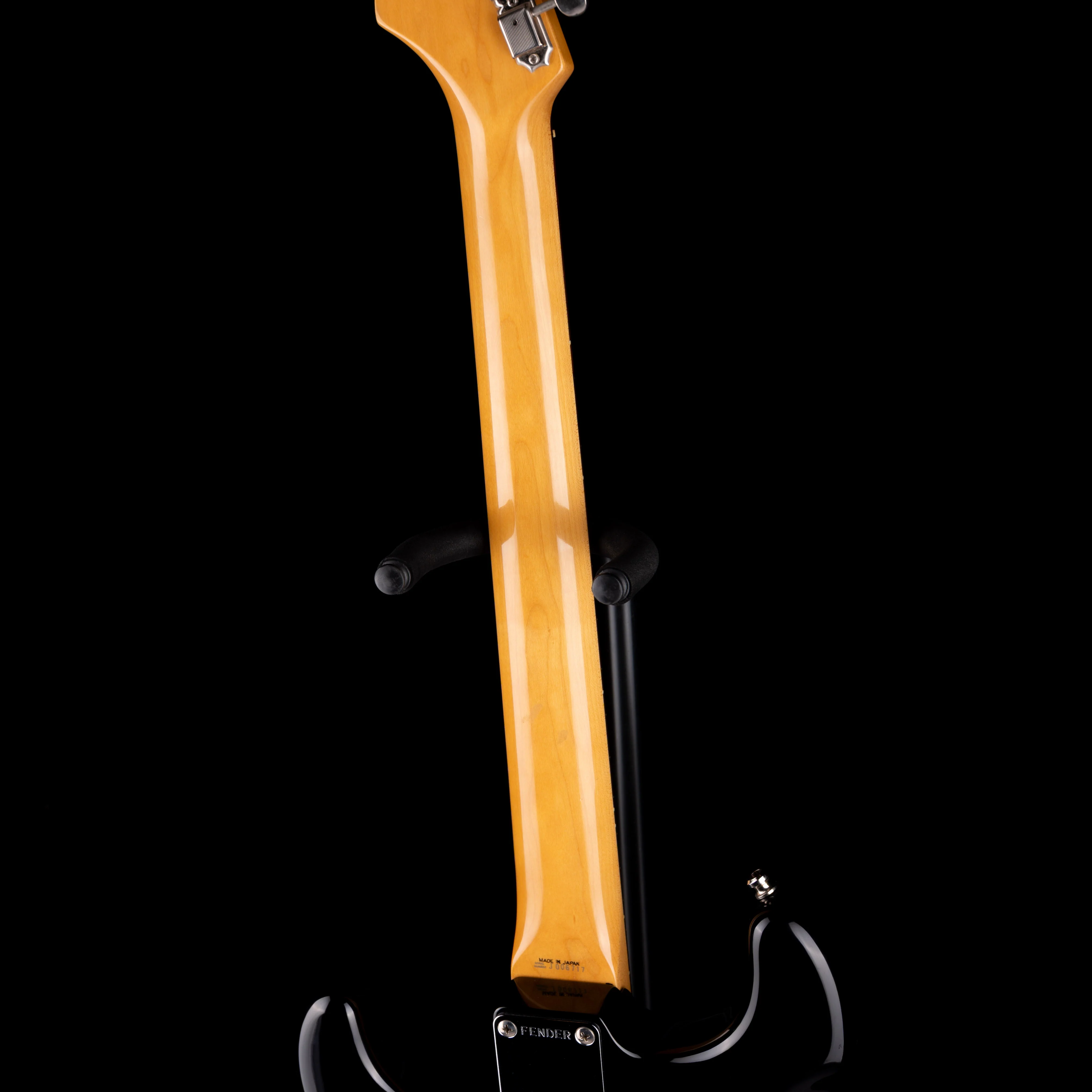 Pre Owned 1989-90 Fender Made In Japan '62 Reissue Stratocaster Black With Gig Bag - Image 11