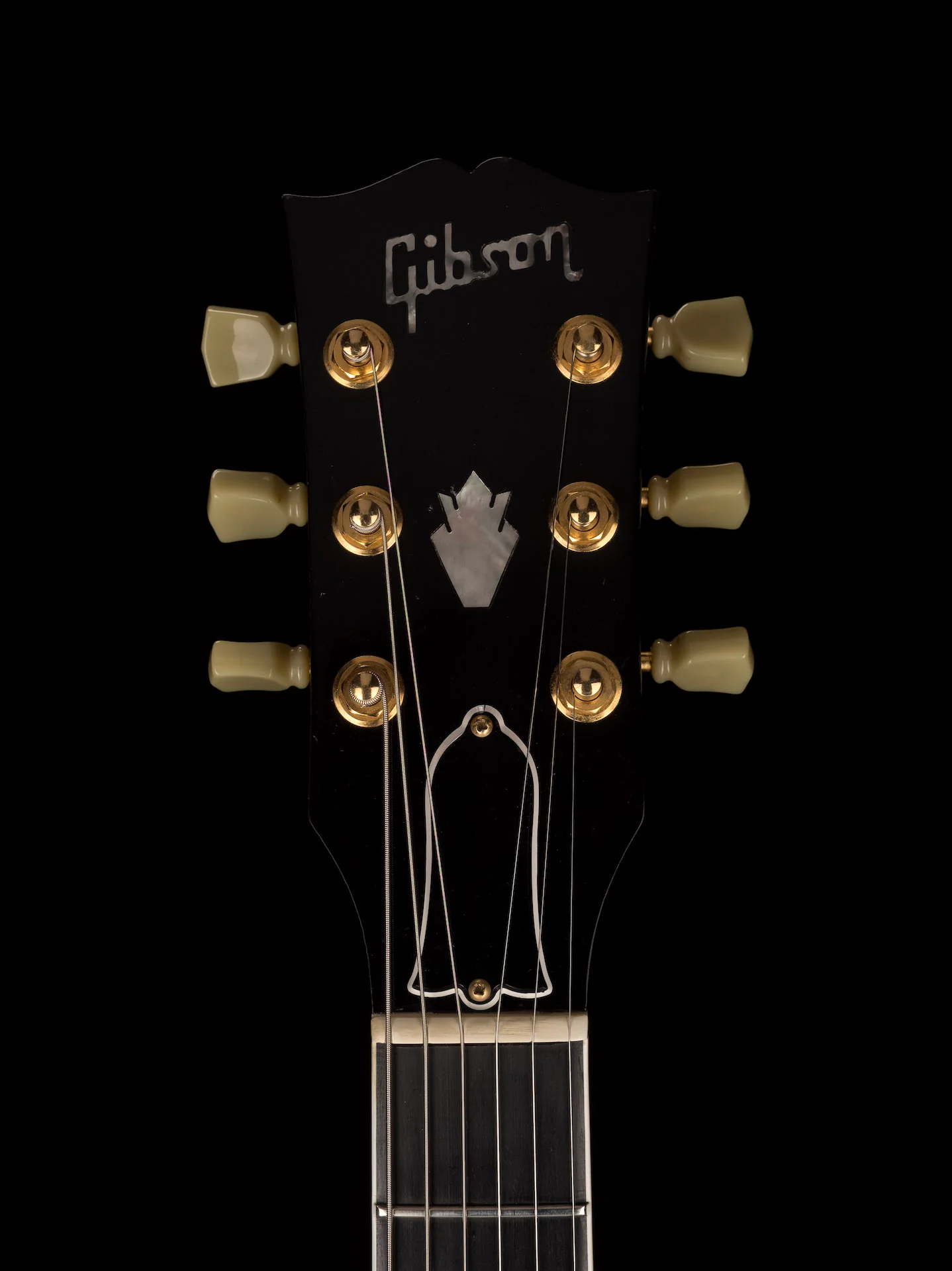 Pre Owned 1989 Gibson Howard Roberts Fusion II Black with OHSC - Image 17