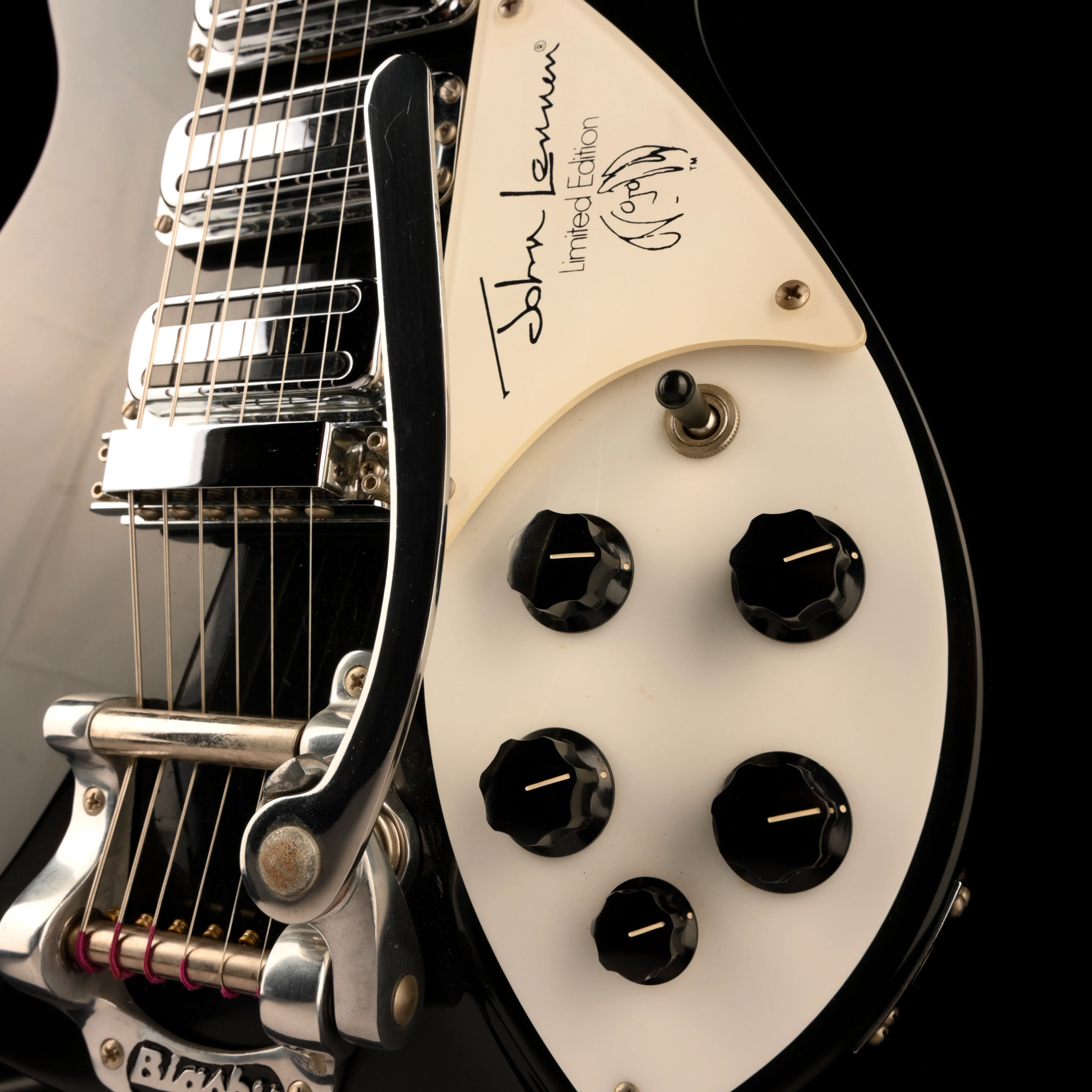 Pre Owned 1990 Rickenbacker 325 JL Jet Glo John Lennon With OHSC - Image 5