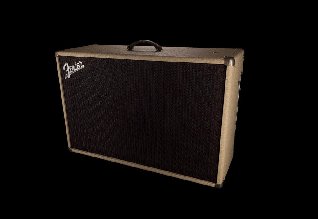 Pre-Owned 1990's Fender Custom Shop Tonemaster 2x12 Blonde Guitar Amp Cabinet - Image 2