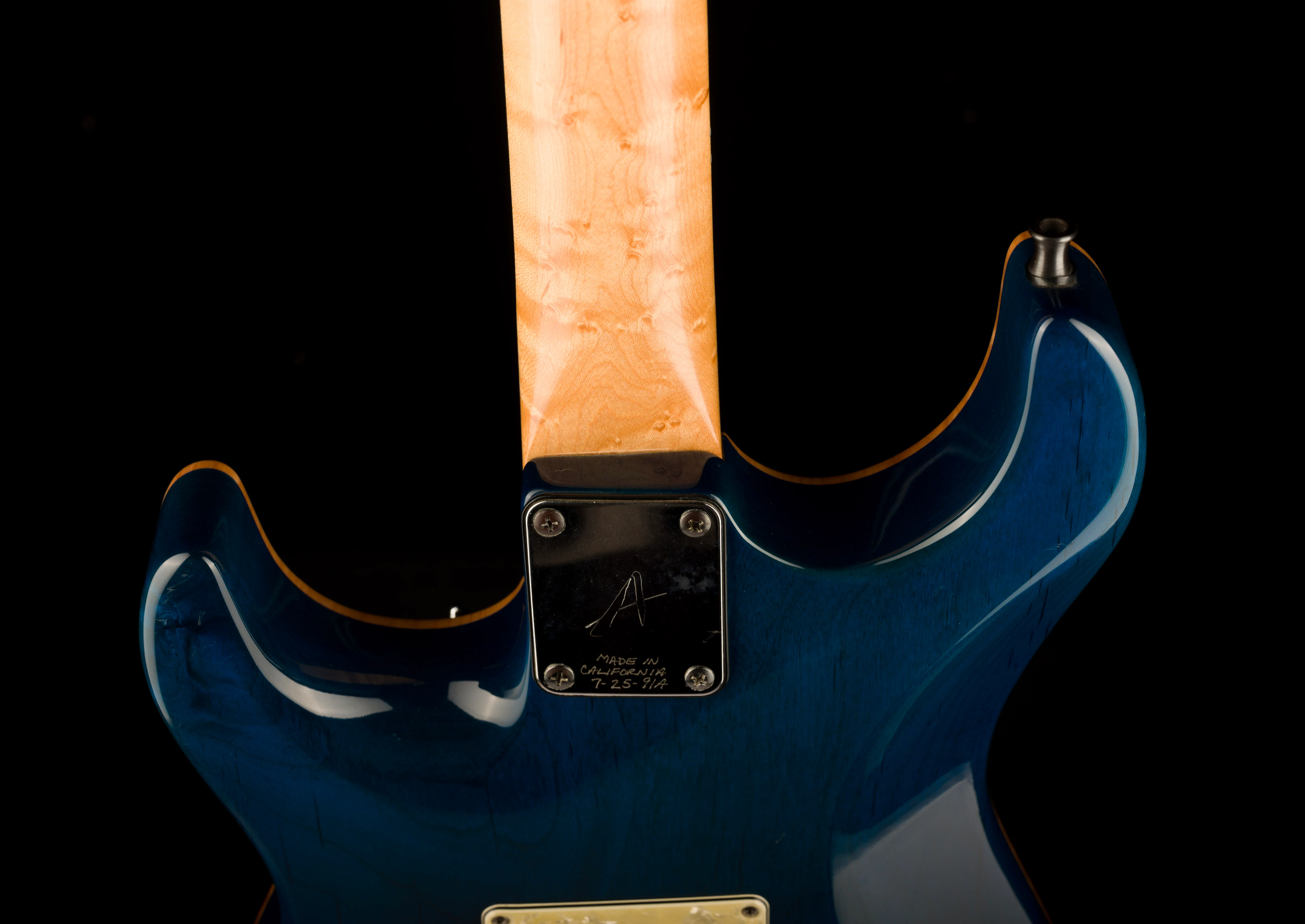 Pre Owned 1991 Tom Anderson Drop Top HSS Flametop Translucent Blue With Case - Image 15