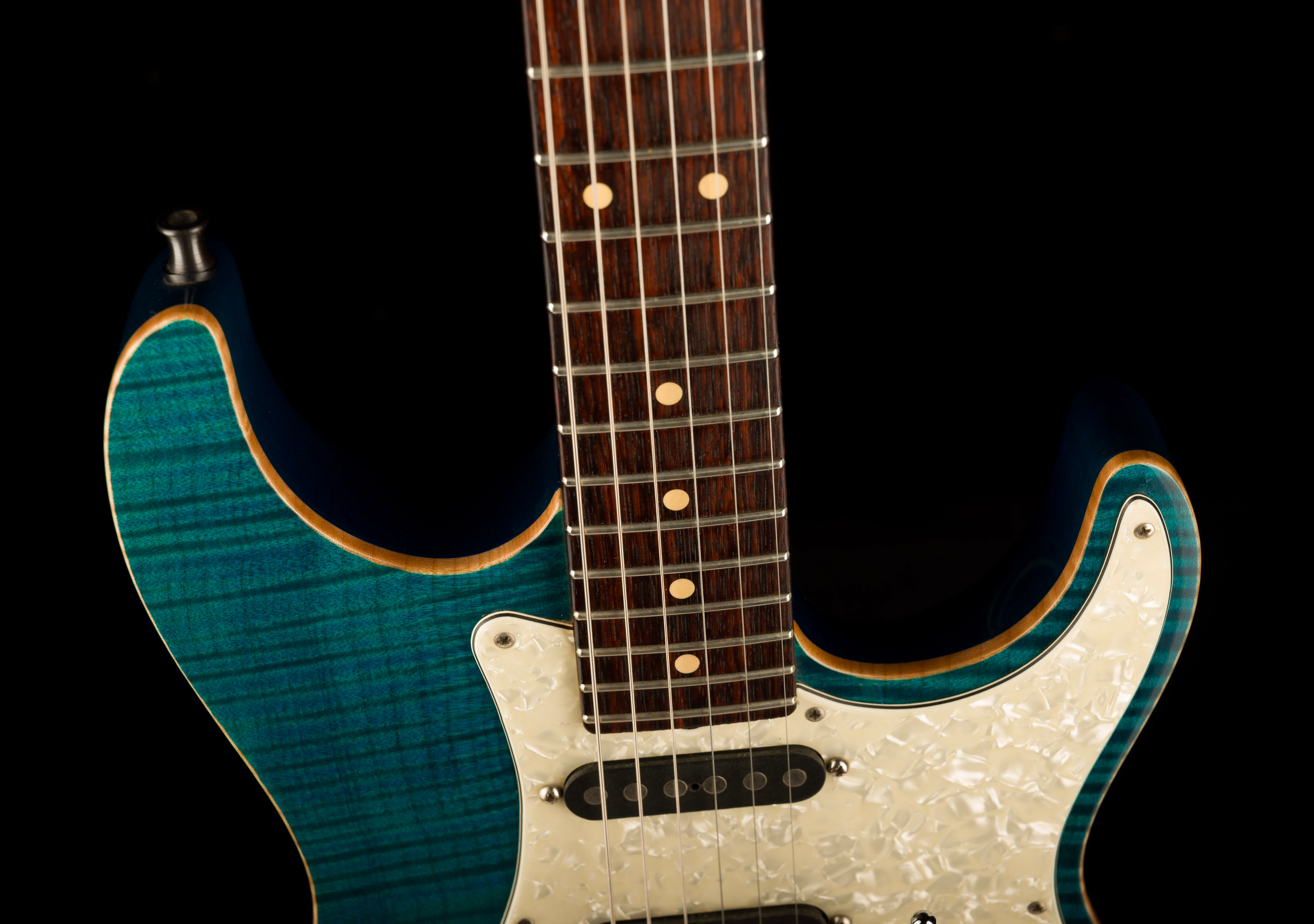 Pre Owned 1991 Tom Anderson Drop Top HSS Flametop Translucent Blue With Case - Image 3