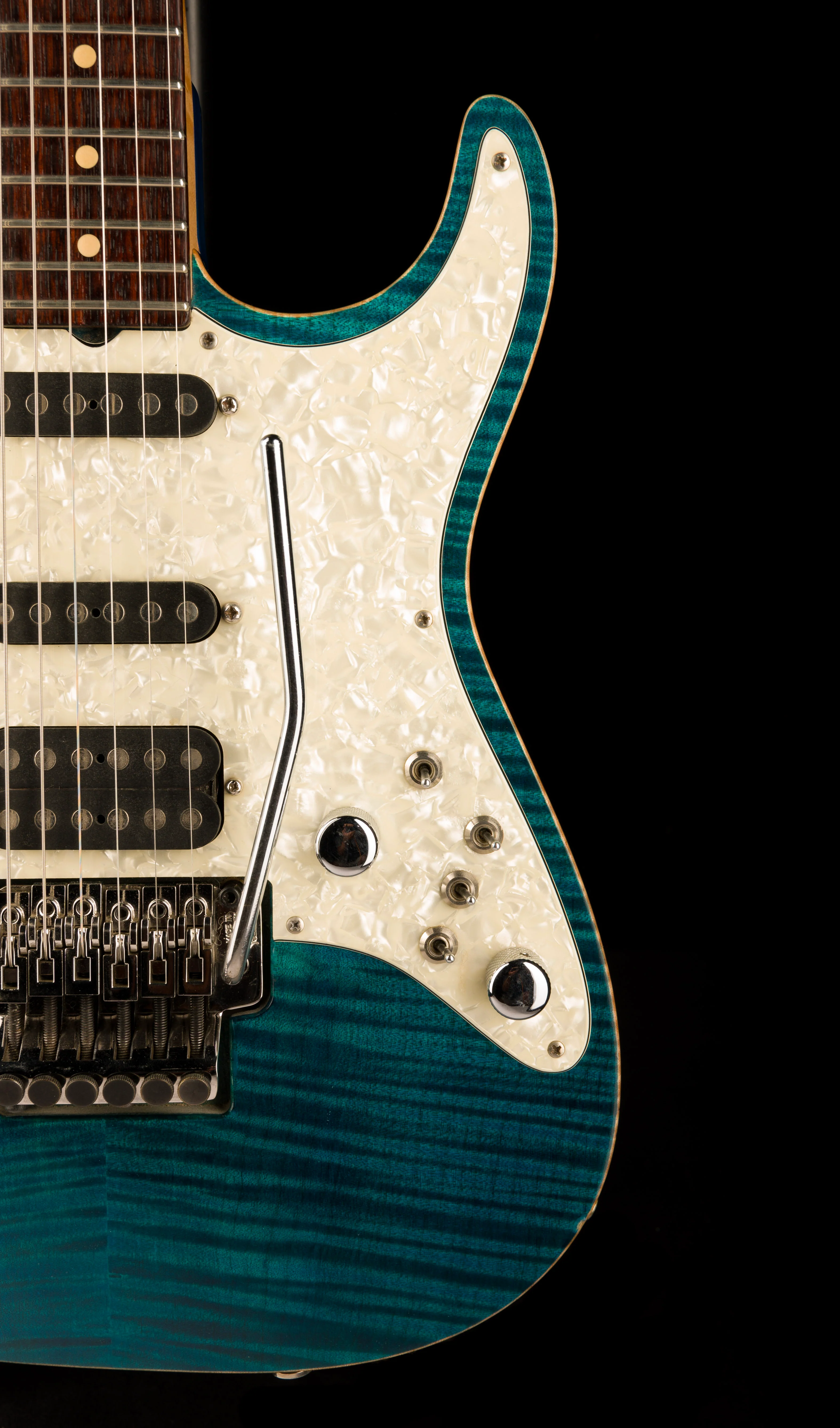 Pre Owned 1991 Tom Anderson Drop Top HSS Flametop Translucent Blue With Case - Image 9