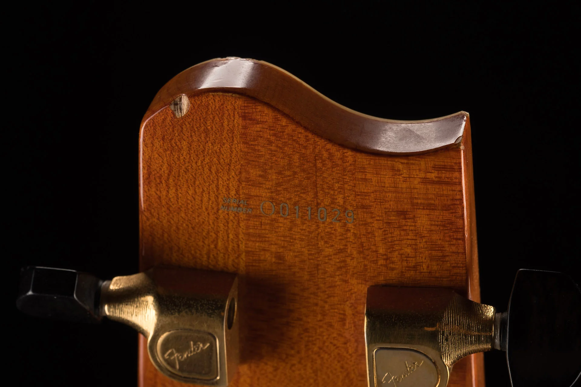 Pre Owned 1993 Fender ES-RF Robben Ford Esprit Natural Amber with Case - Image 13