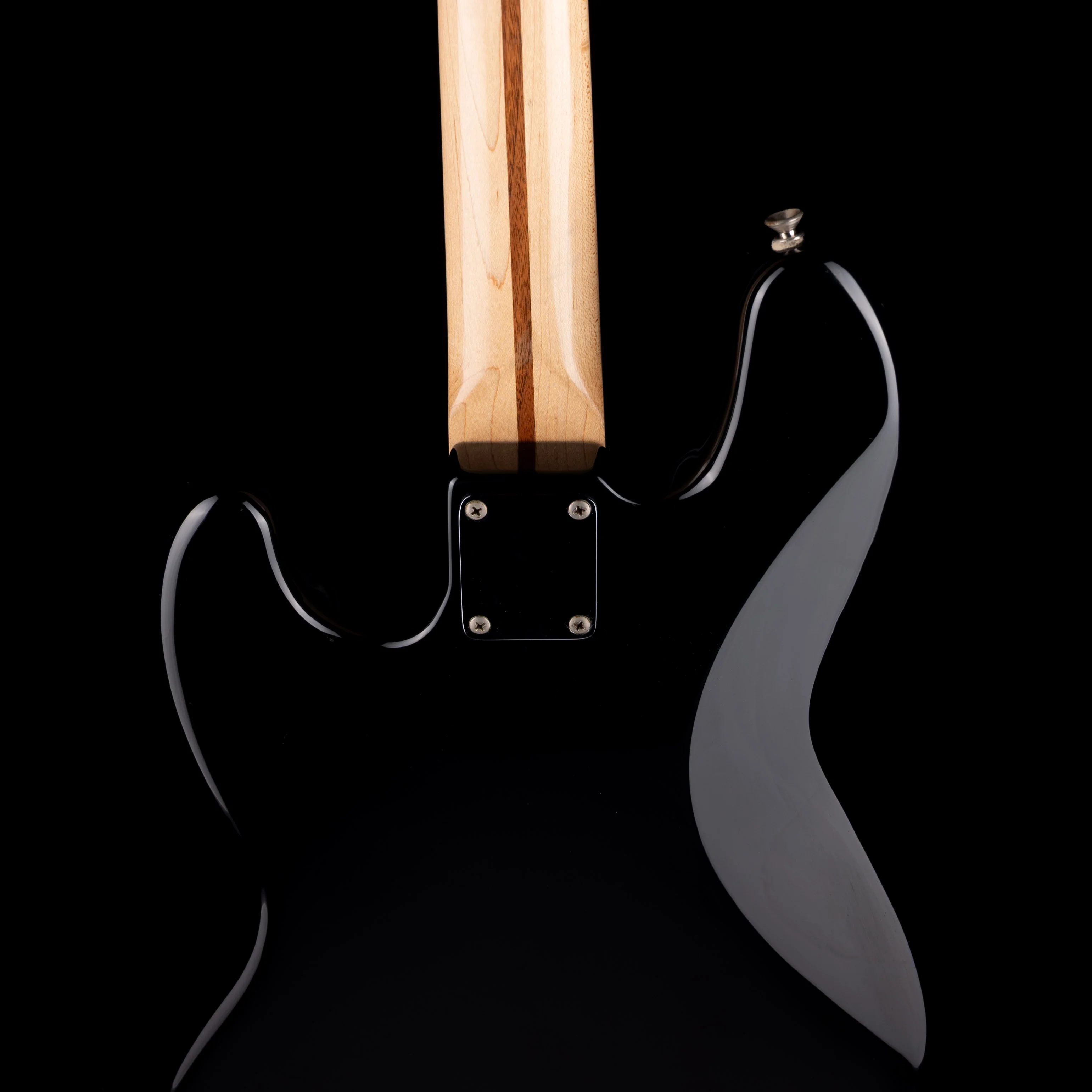 Pre Owned 1993 Fender Standard Jazz Bass Black With Case - Image 10