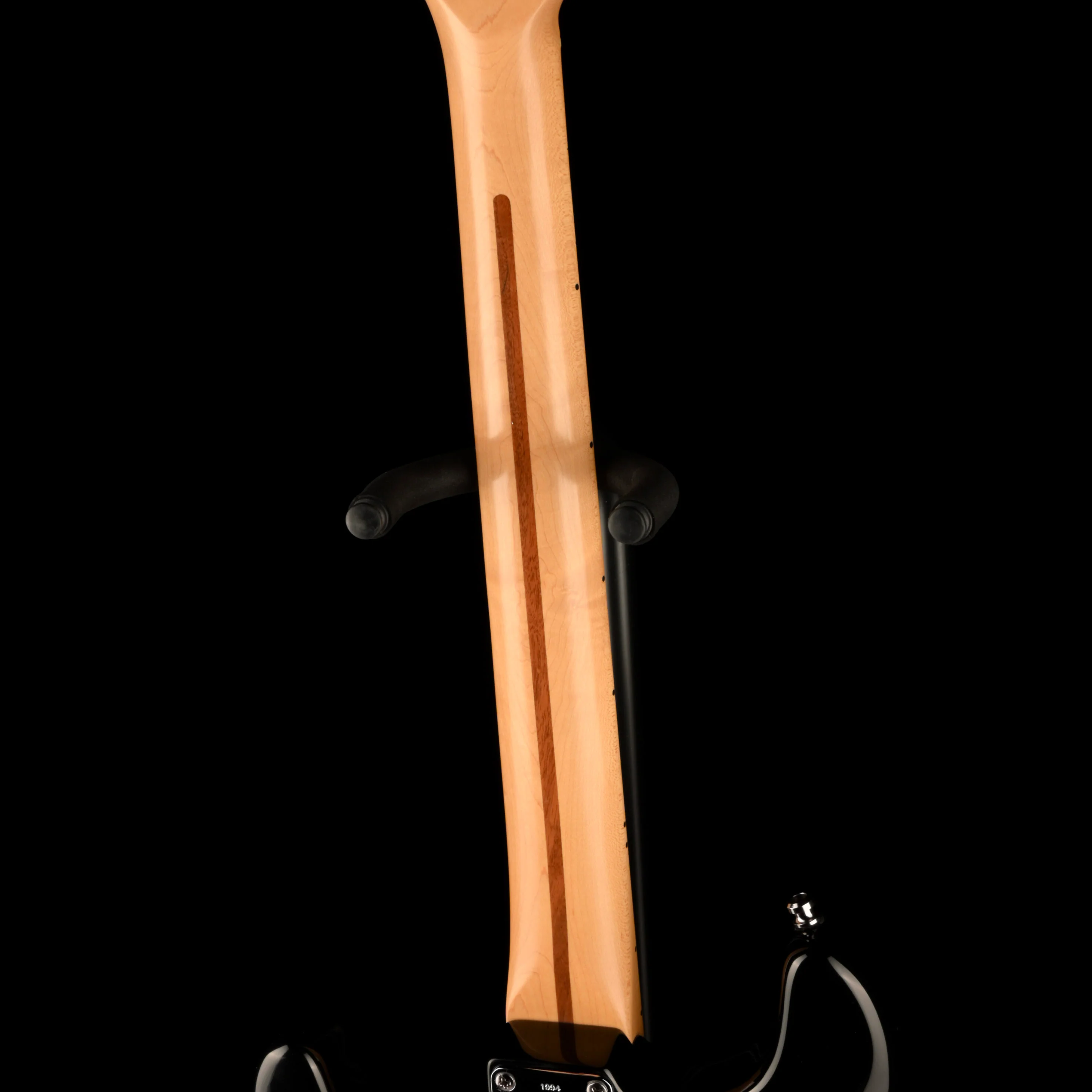 Pre Owned 1994 Fender 40th Anniversary American Standard Strat Black with OHSC - Image 12