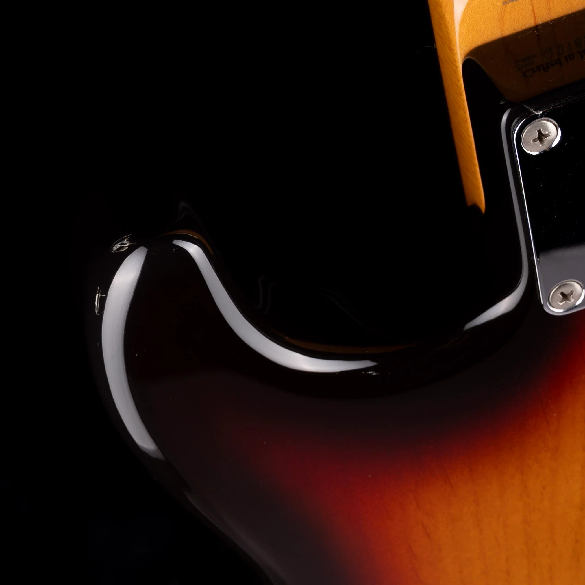 Pre Owned 1994 Fender Made in Japan Stratocaster XII 3-Color Sunburst 12-String Electric With Gig Bag - Image 12