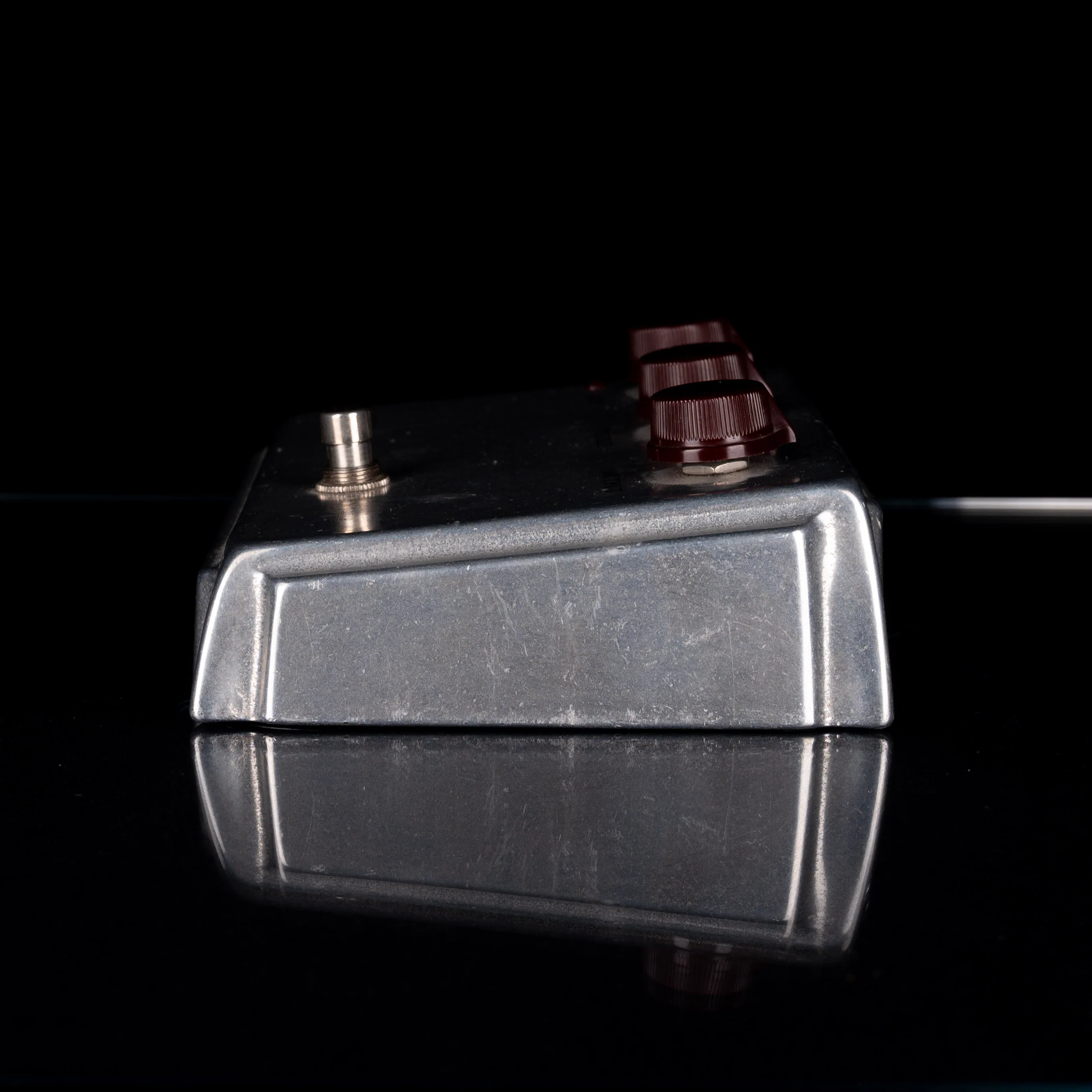 Pre Owned 1995 KLON Centaur Overdrive/Boost Pedal - Silver - VERY EARLY VERSION!!  LOW S/N!! - Image 4
