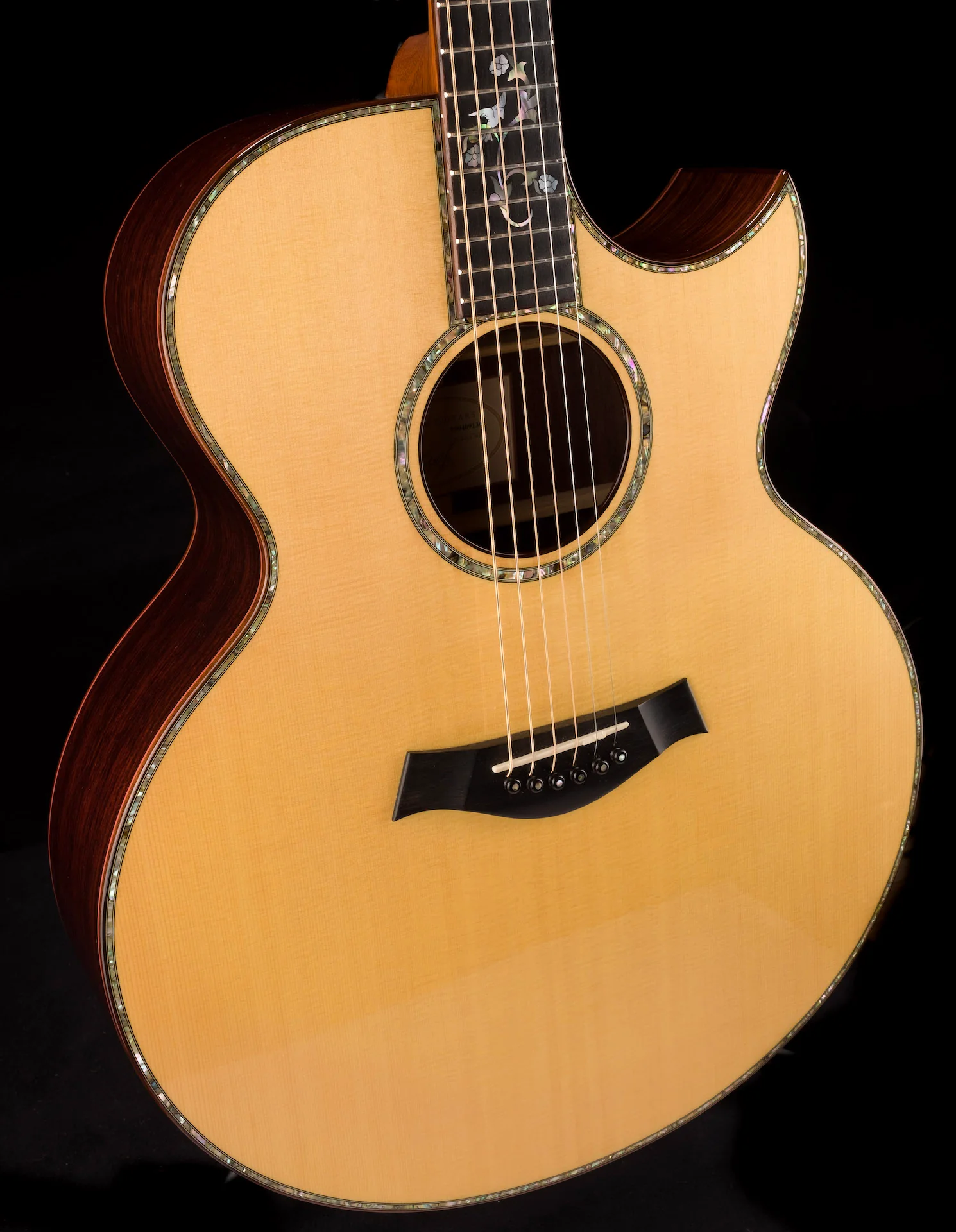 Pre Owned 1999 Taylor 915C Acoustic Guitar With Case - Image 8