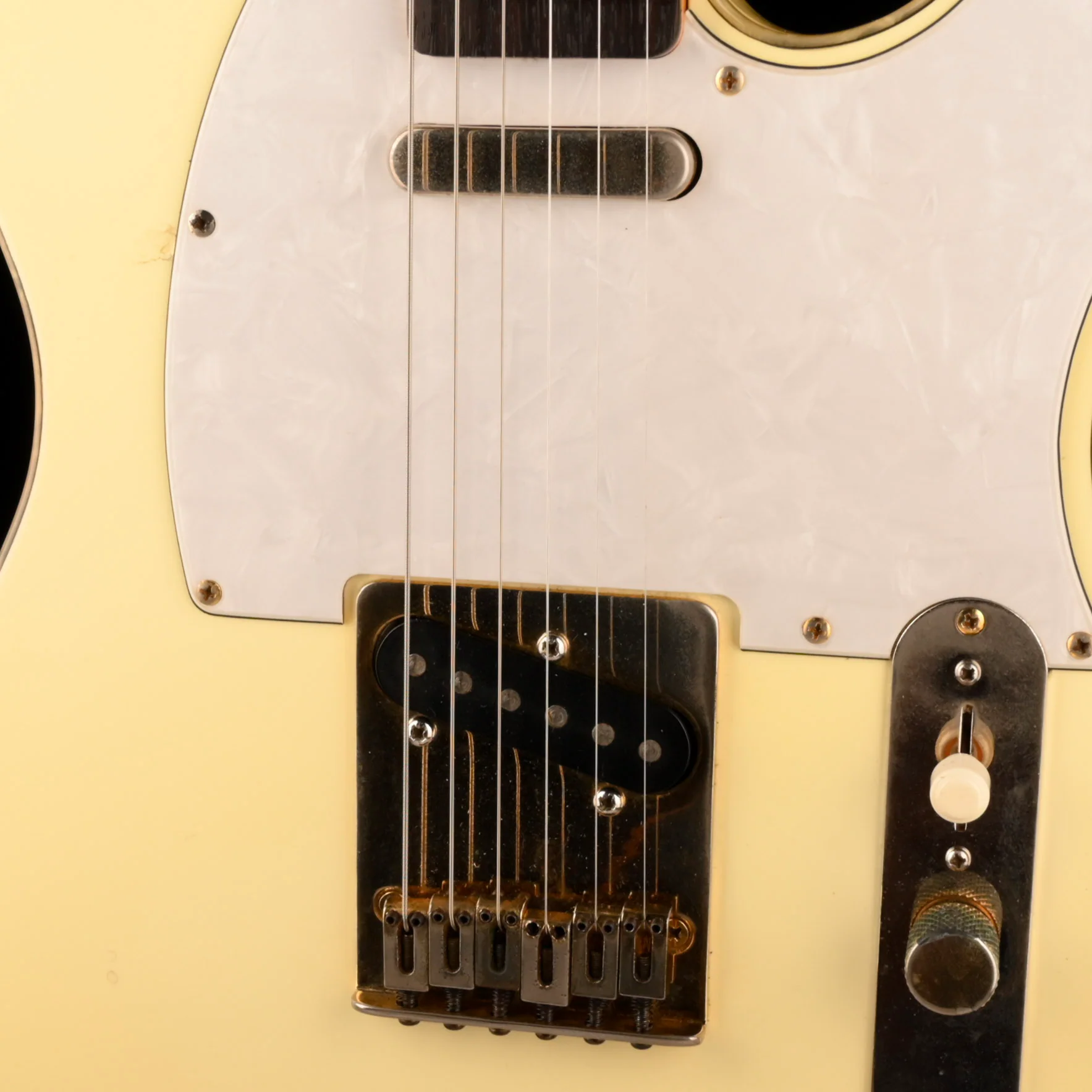 Pre Owned 1996 Fender 50th Anniversary Telecaster Custom Vintage White With Case - Image 4