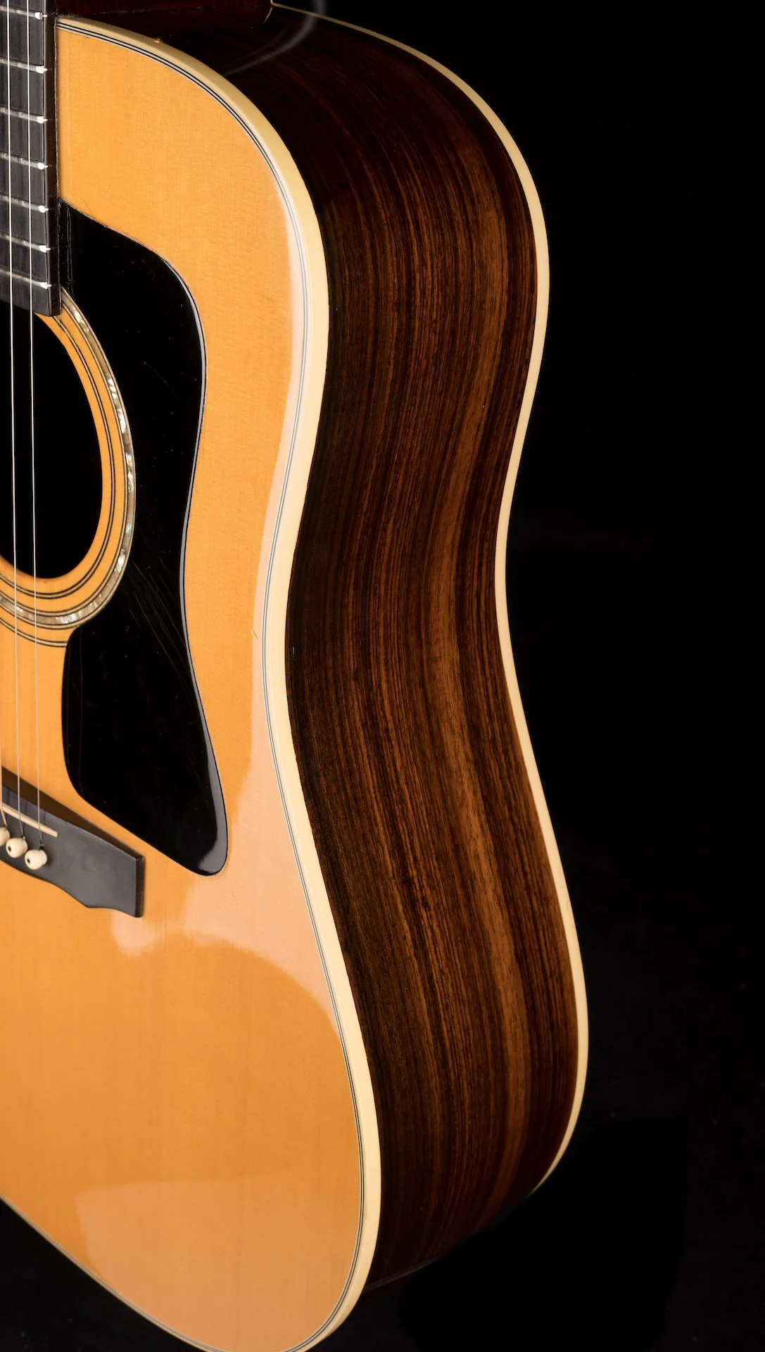 Pre Owned 1996 Guild DV52 NT-HG Natural Dreadnought Acoustic W/ Case - Image 13