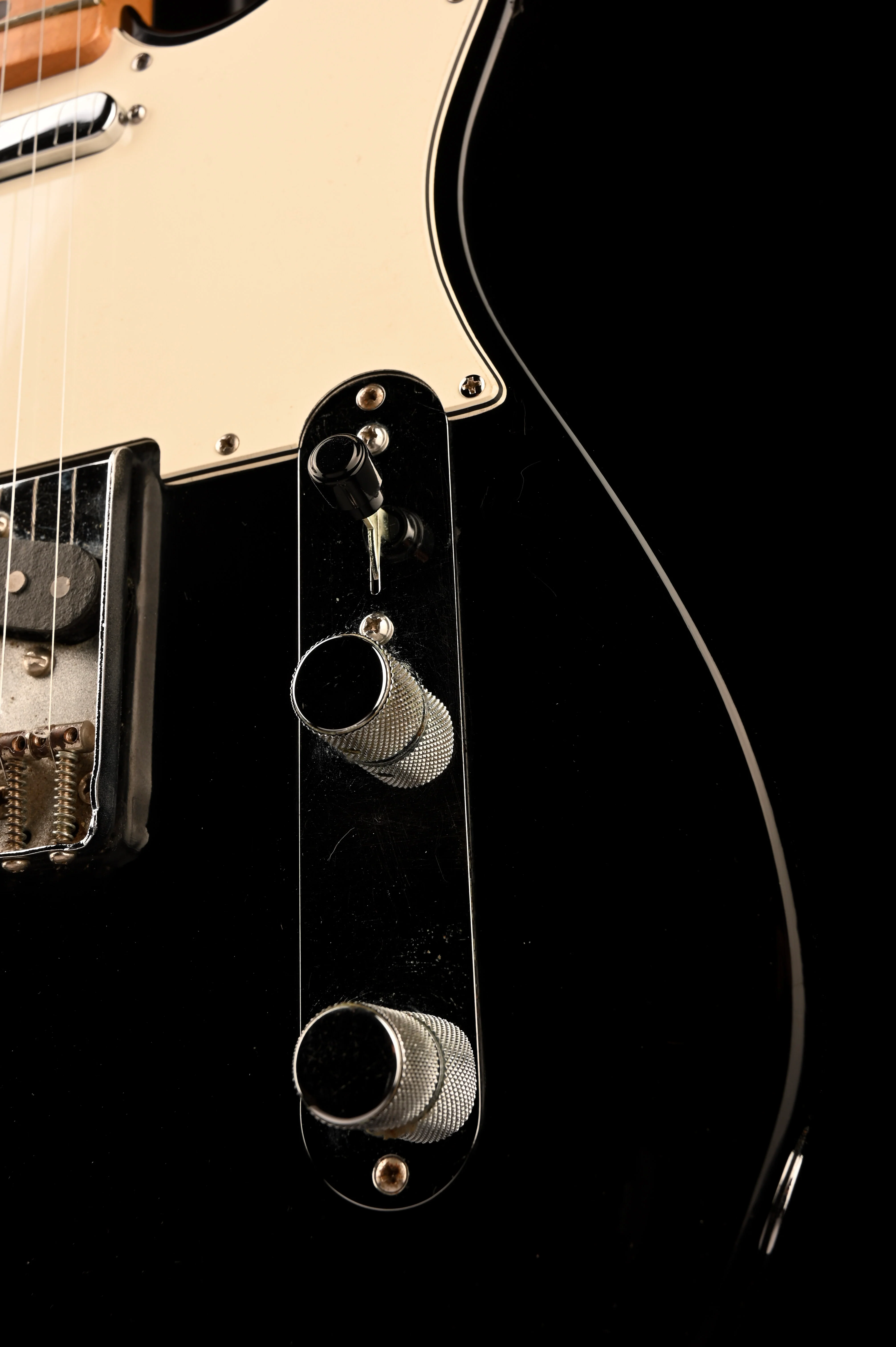 Pre Owned 1997 Fender Standard Telecaster Guitar Black With Mods - Image 8