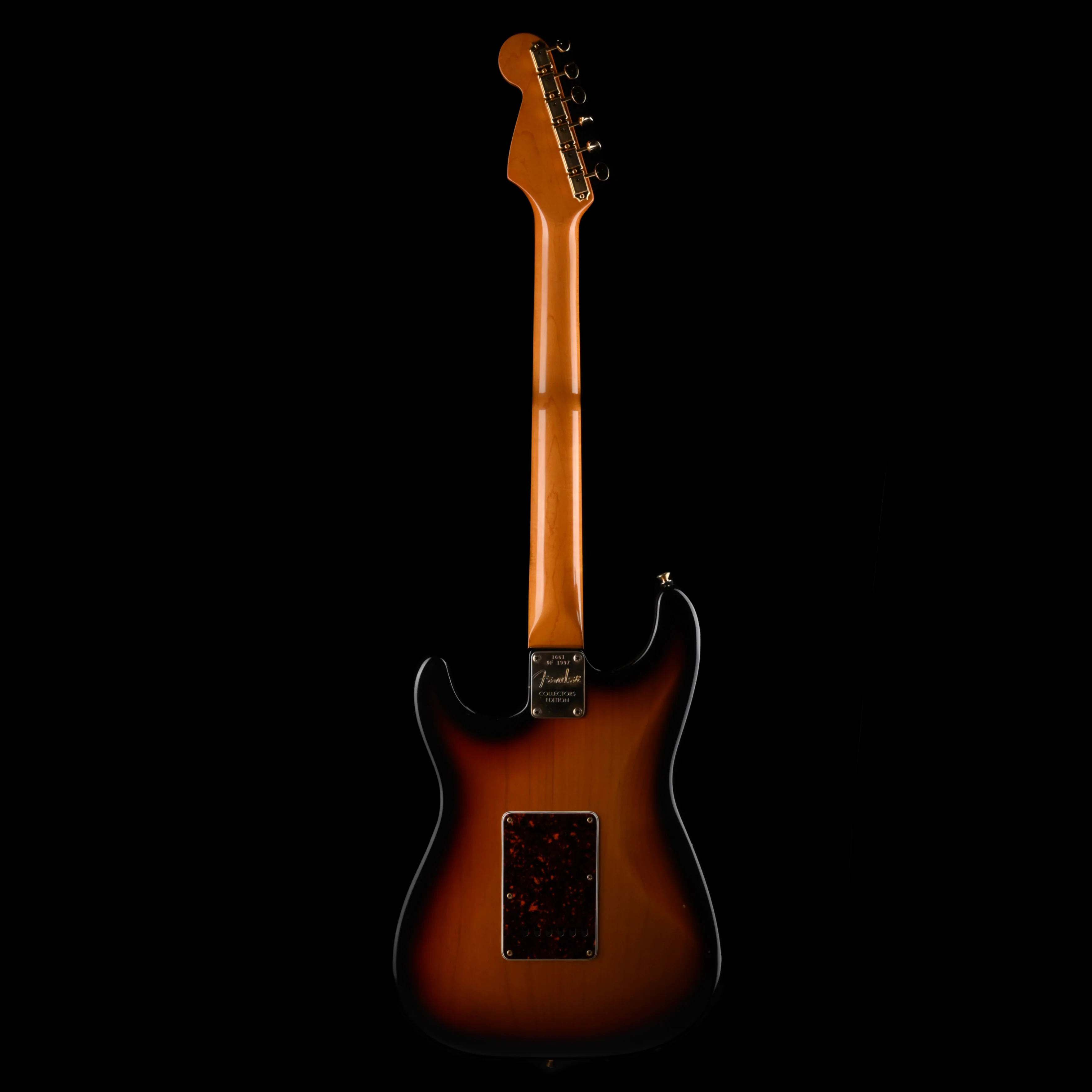 Pre Owned 1997 Fender Stratocaster Collector's Edition 3-Tone Sunburst  #1661 of 1997 With OHSC - Image 10