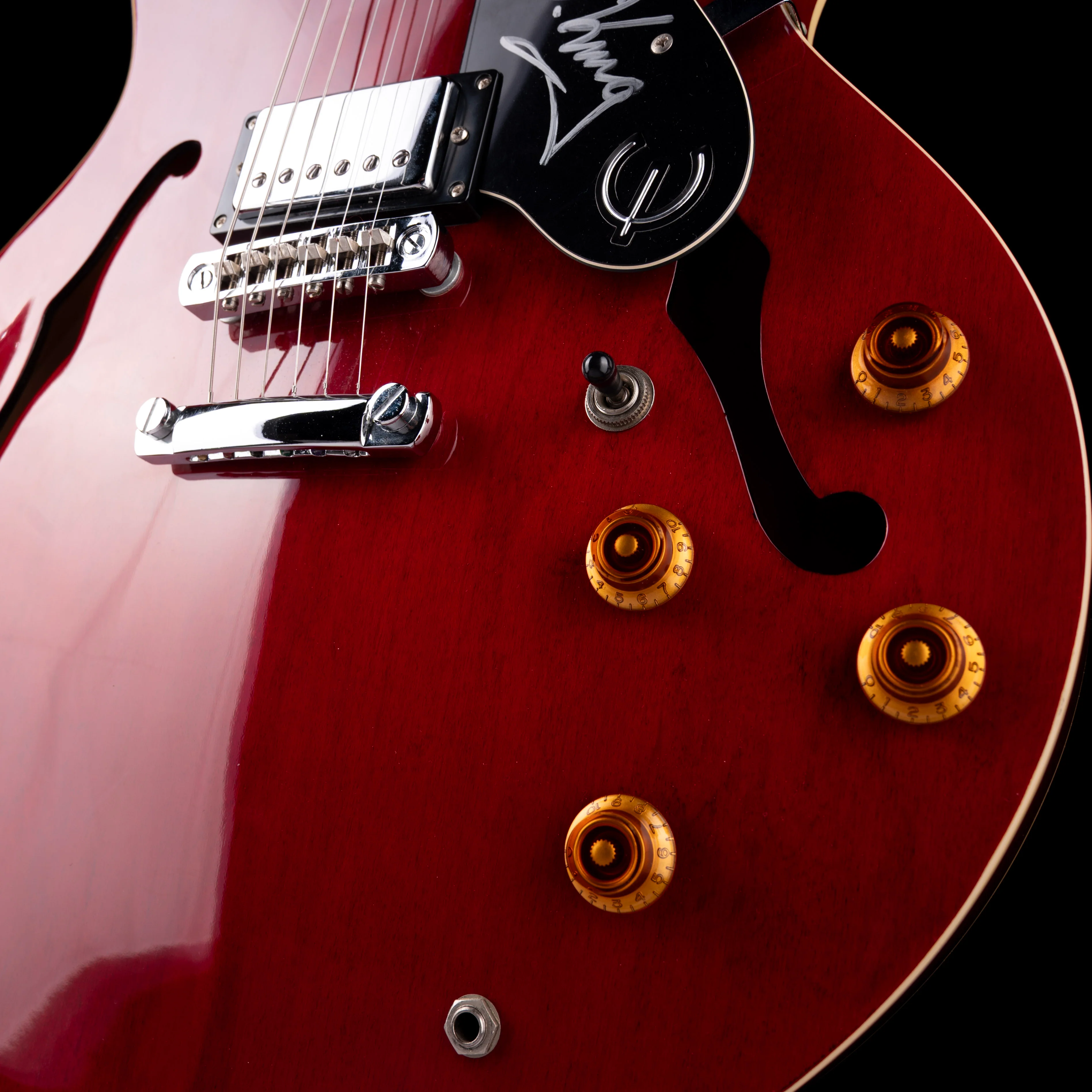 Pre Owned 1998 Epiphone ES-335 Dot Cherry Electric Guitar Signed By B.B. King With HSC - Image 5