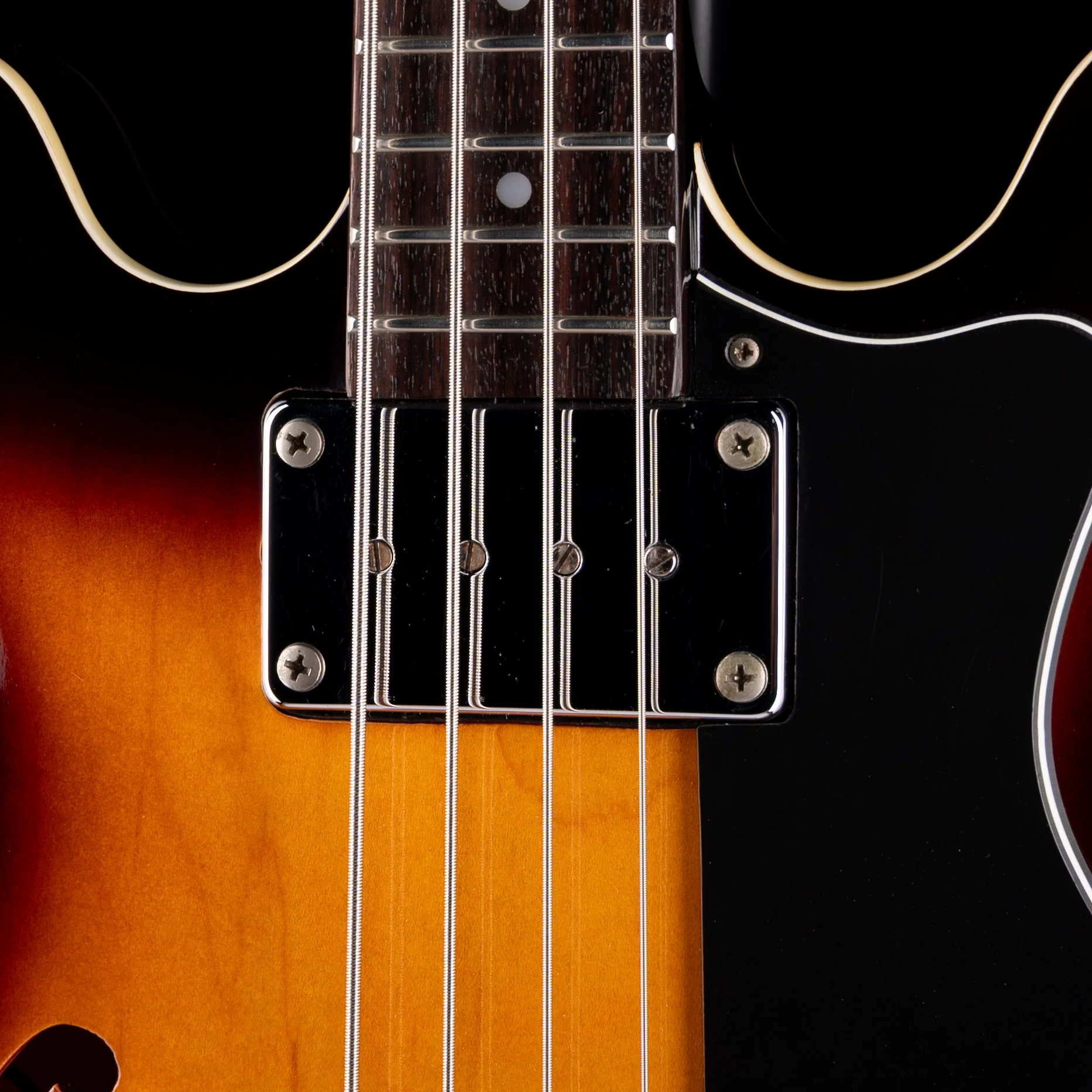 Pre Owned 1999 Epiphone Rivoli II Bass Vintage Sunburst With Gig Bag - Image 4