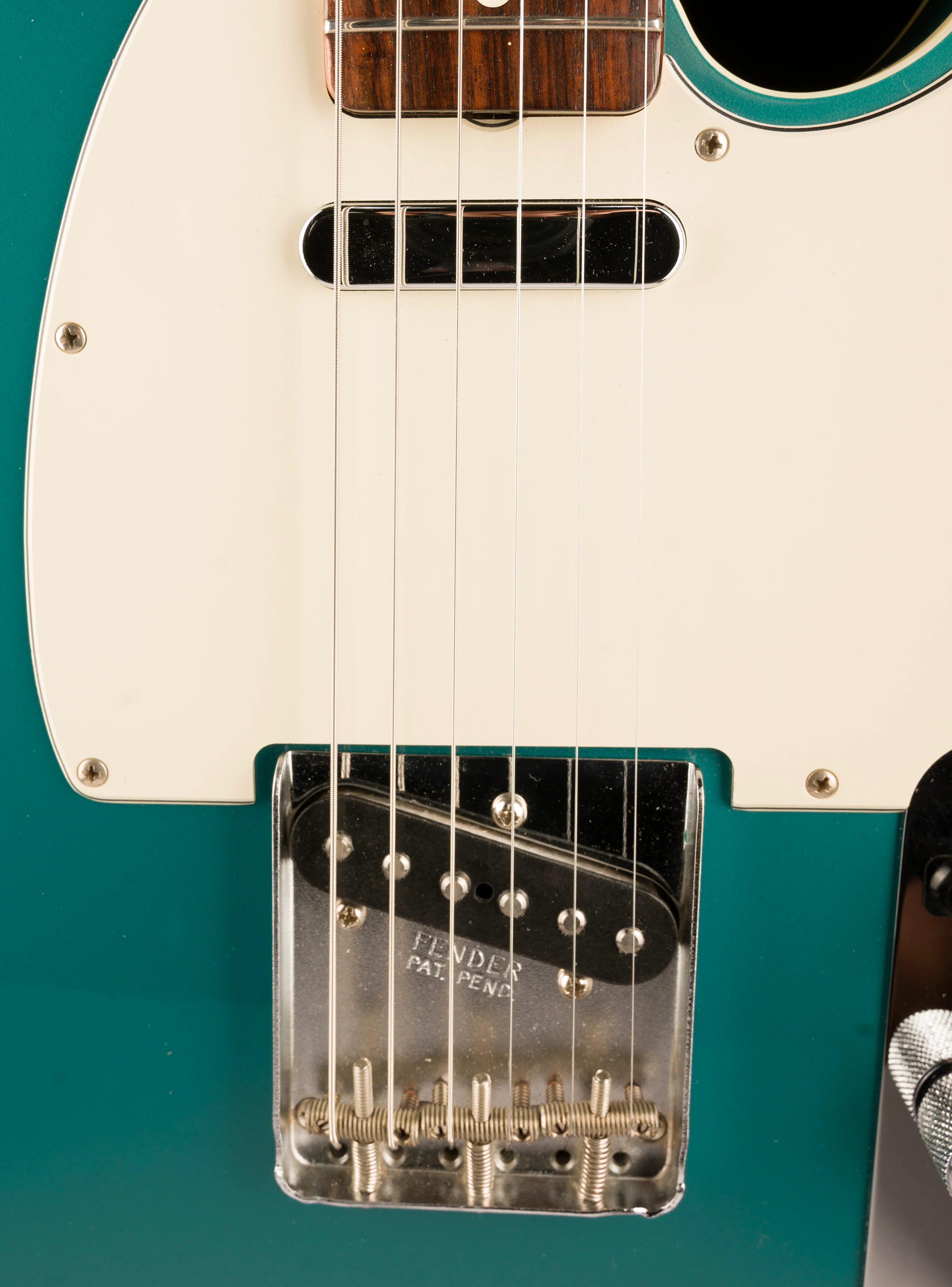 Pre Owned 2001 Fender American Vintage ‘62 Telecaster Custom Ocean Turquoise With Case - Image 7