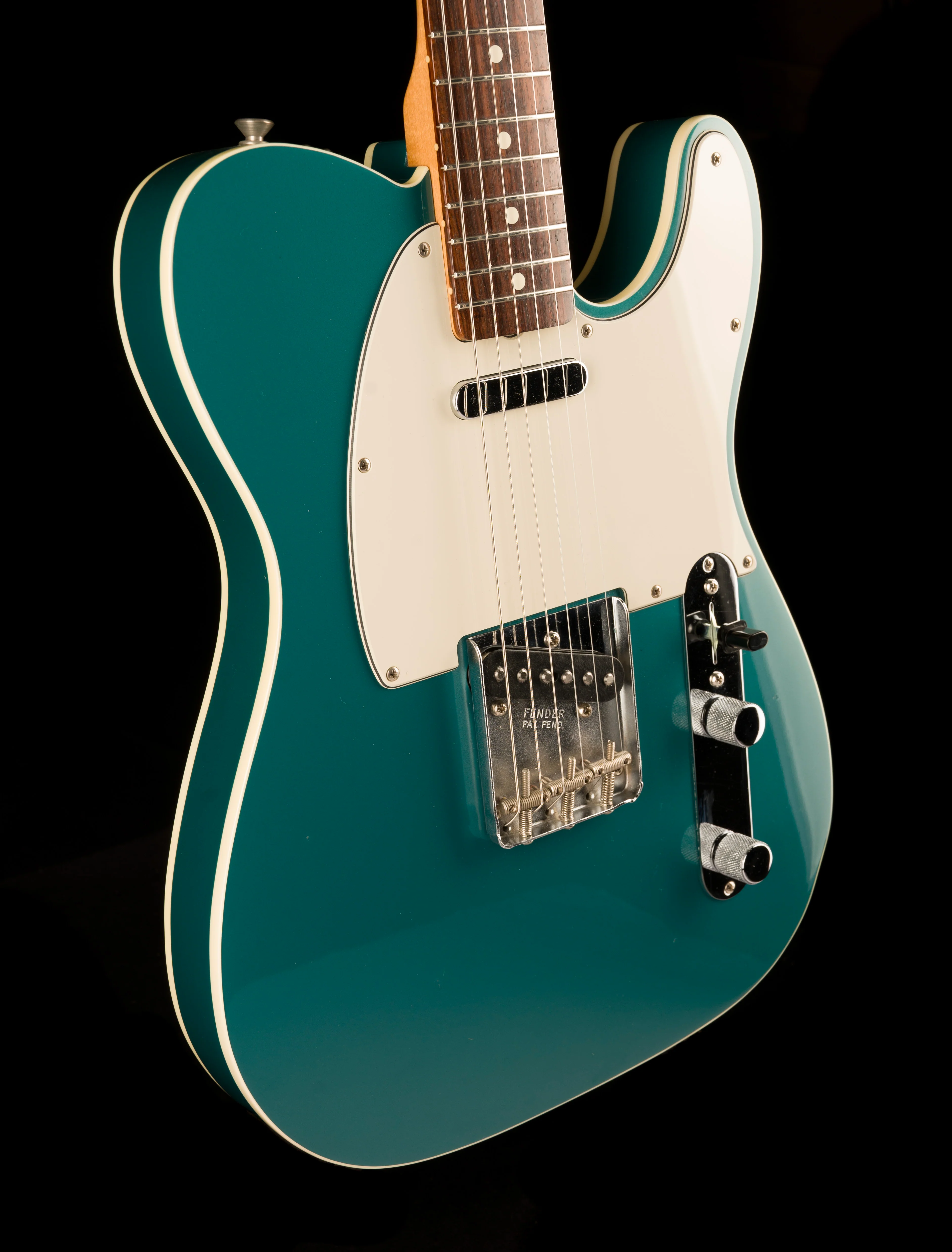 Pre Owned 2001 Fender American Vintage ‘62 Telecaster Custom Ocean Turquoise With Case - Image 9