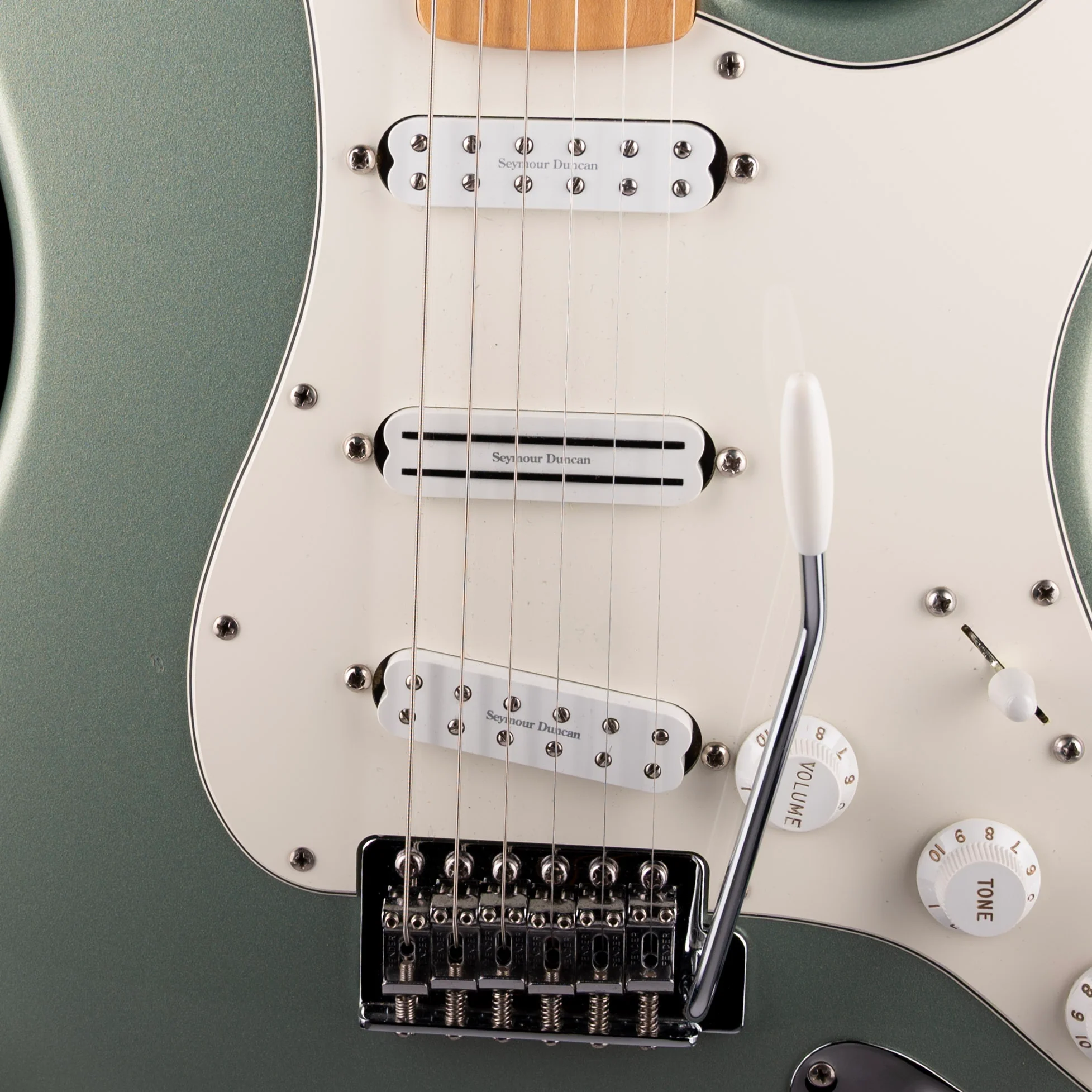Pre Owned 2003 Fender Standard Stratocaster Sage Green Metallic With Case - Image 4