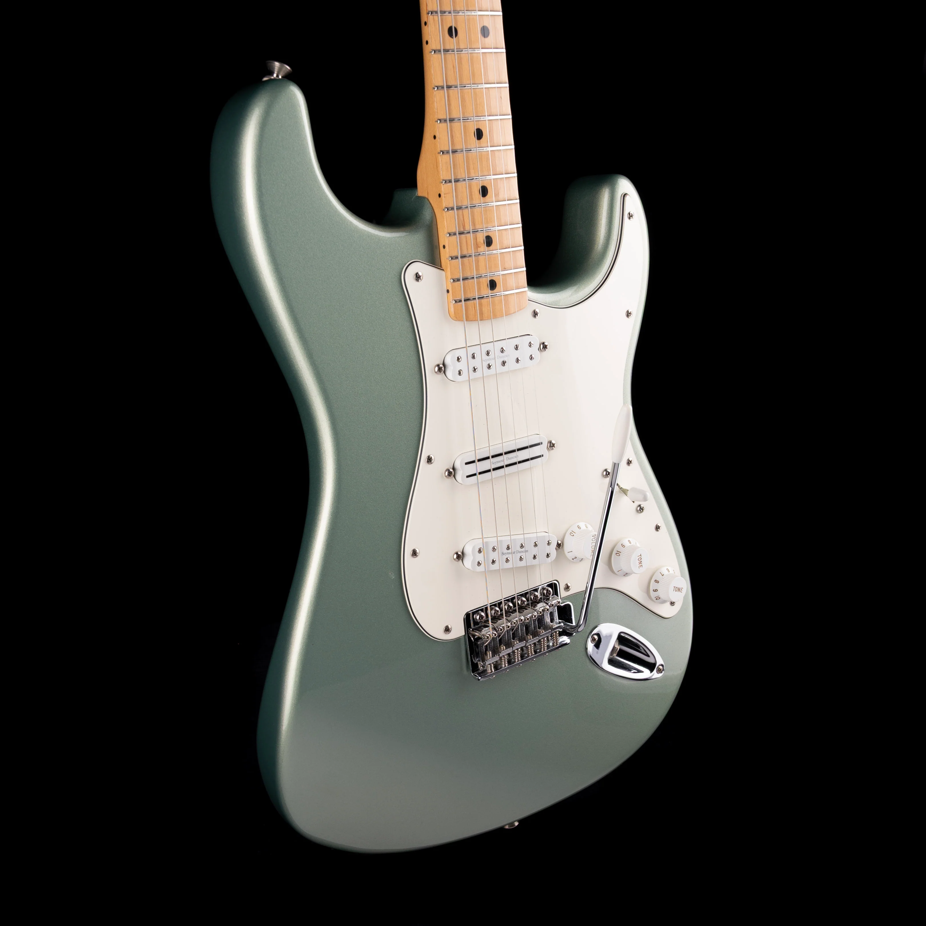 Pre Owned 2003 Fender Standard Stratocaster Sage Green Metallic With Case - Image 7