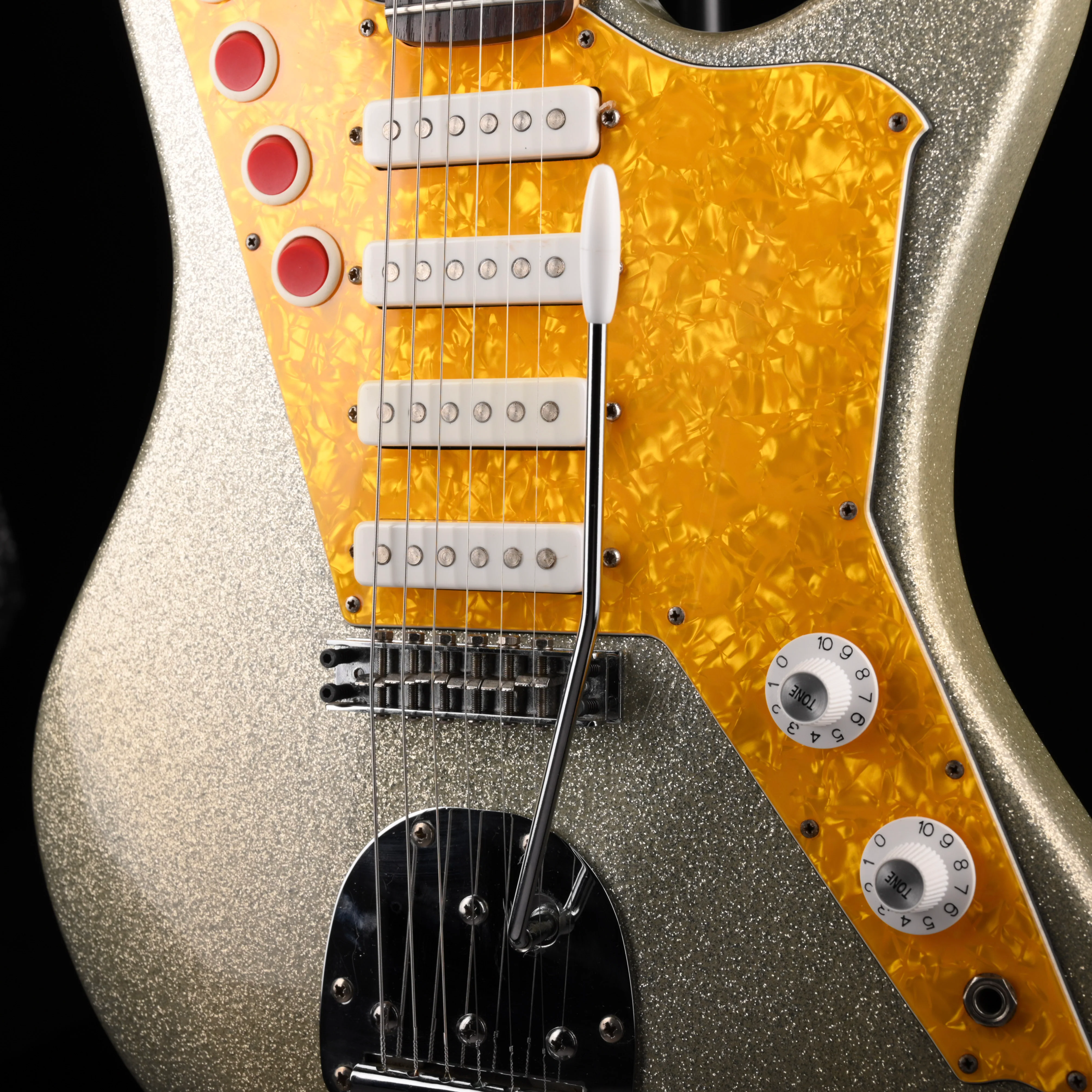 Pre Owned 2004 DiPinto Galaxie IV Los Straitjackets Silver Sparkle (Made in Korea) with Gig Bag - Image 5