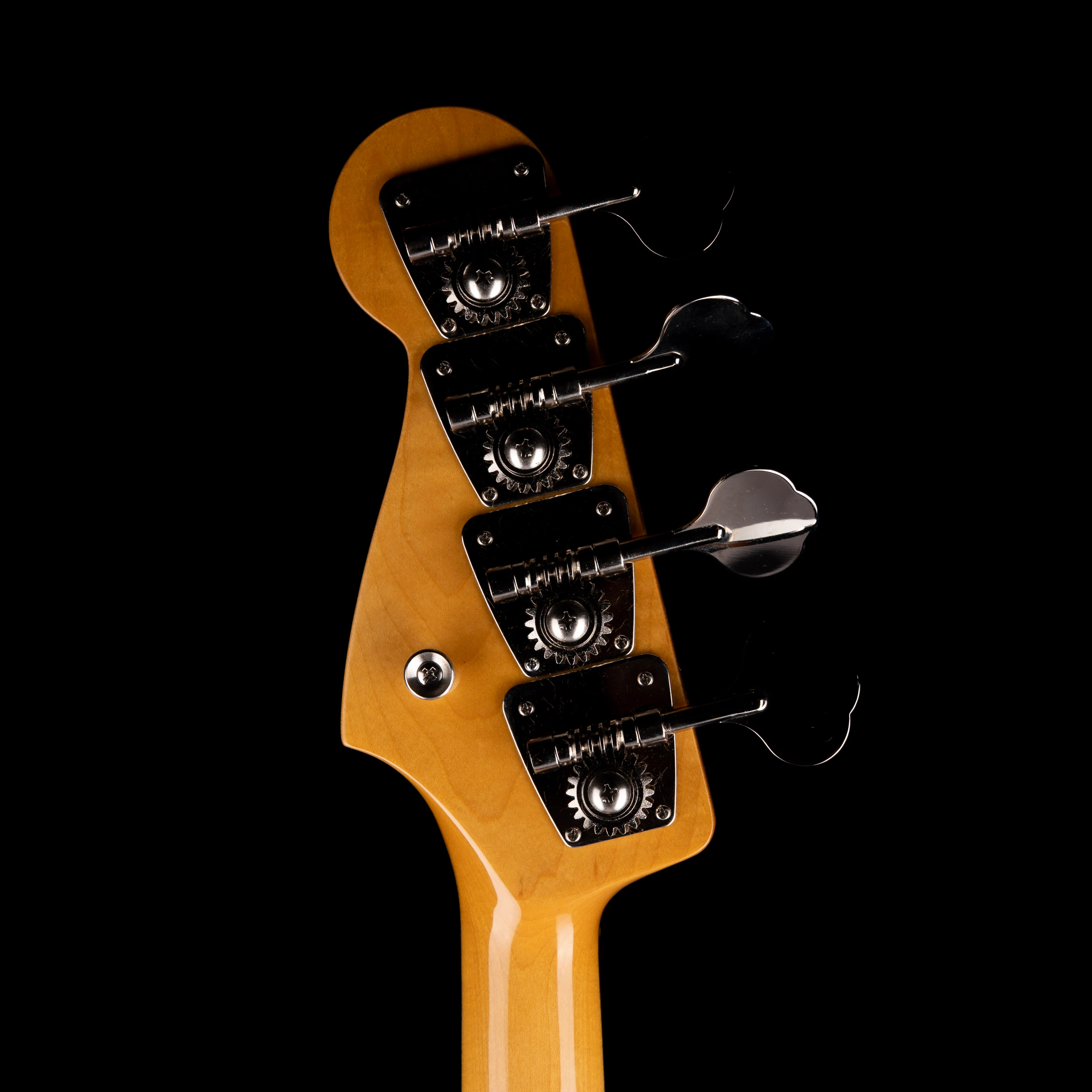 Pre Owned 2004 Fender Made in Japan 1962 Reissue Jazz Bass 3-Tone Sunburst With Case - Image 13
